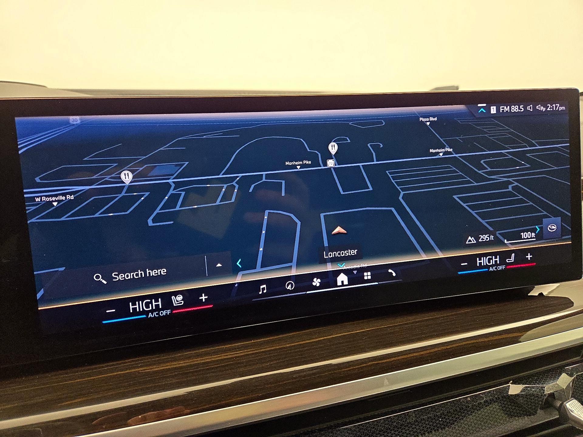 Thumbnail: 2024 BMW X5 - 14