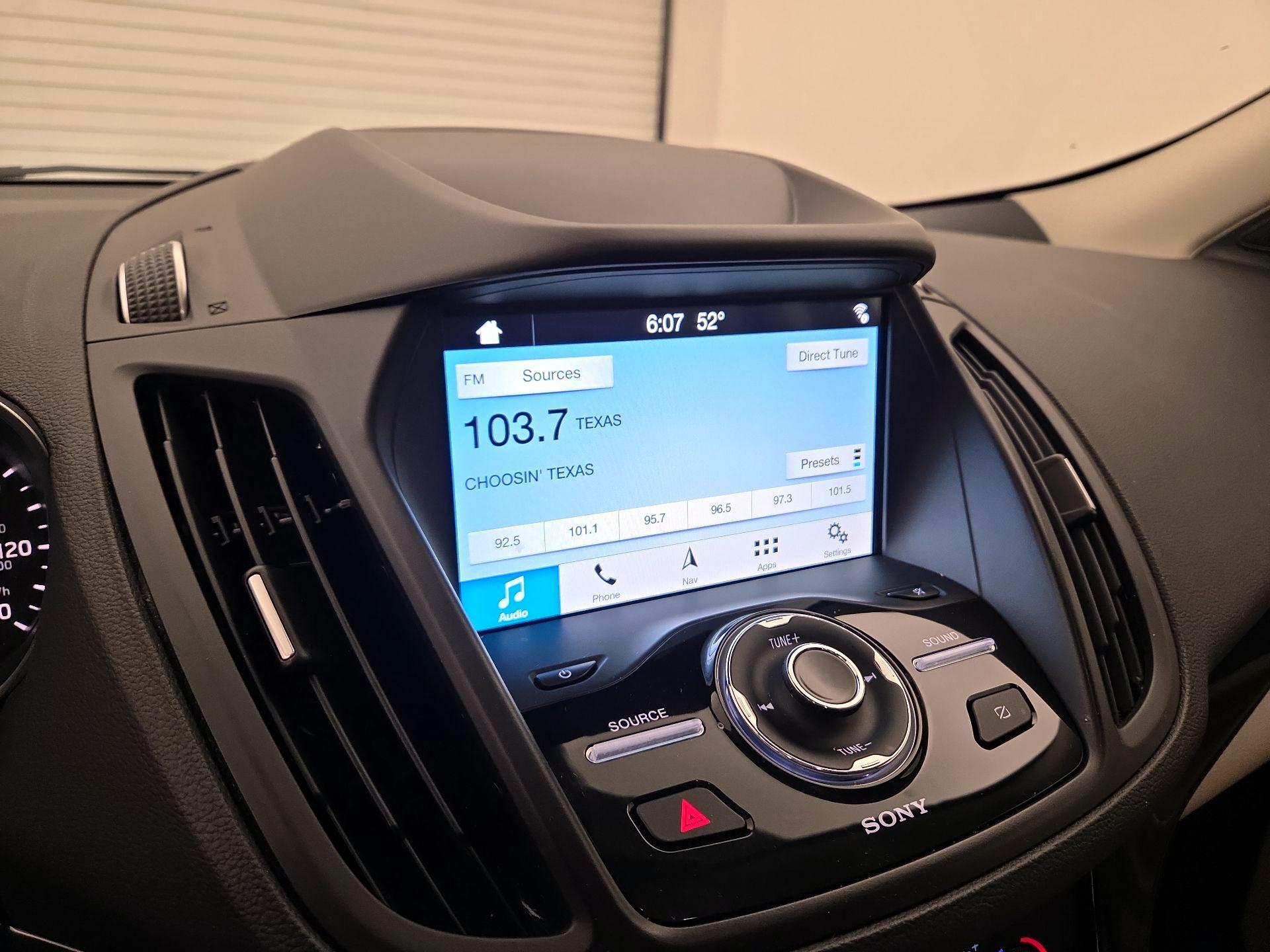 Thumbnail: 2019 Ford Escape - 15