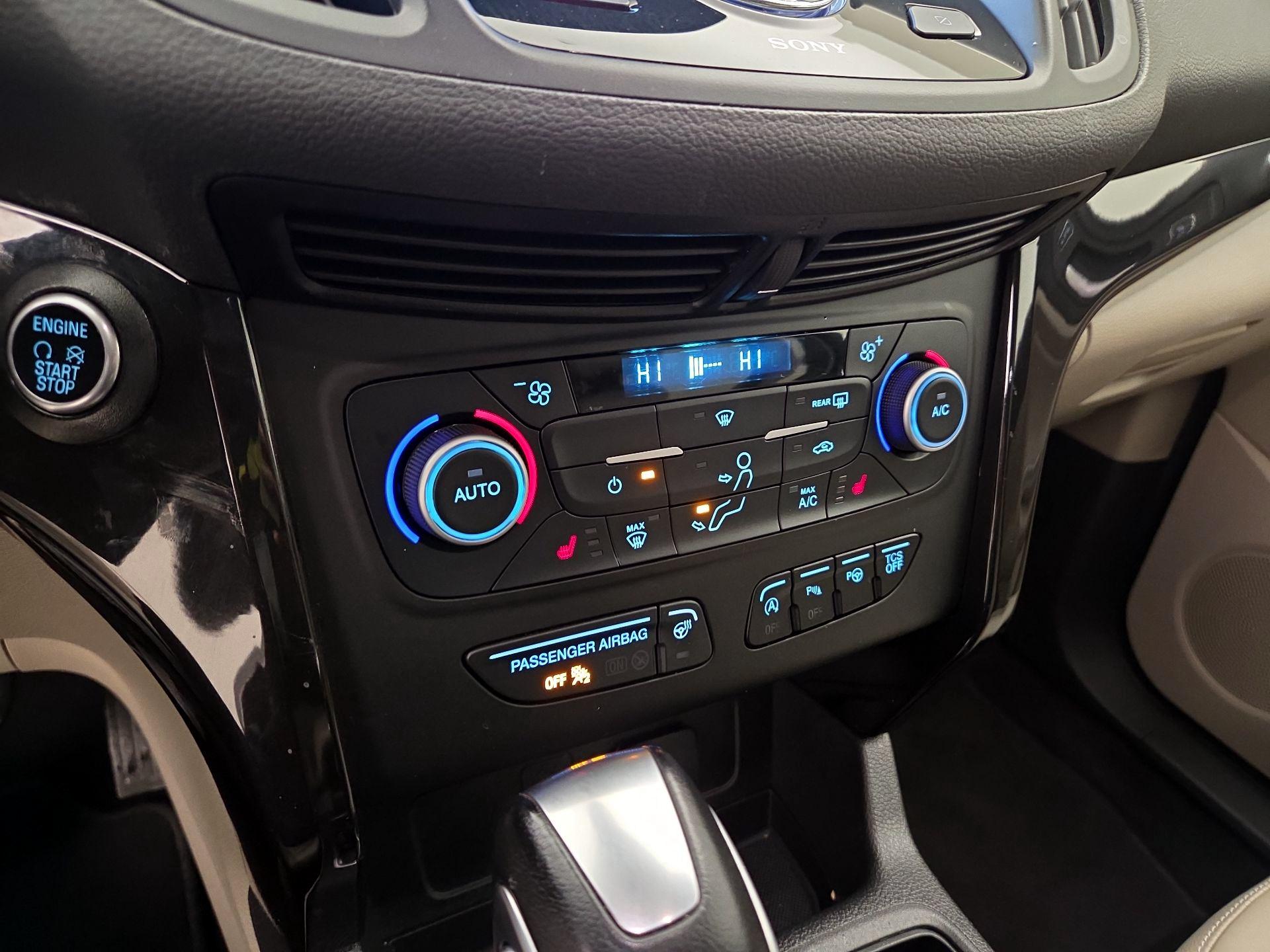 Thumbnail: 2019 Ford Escape - 16