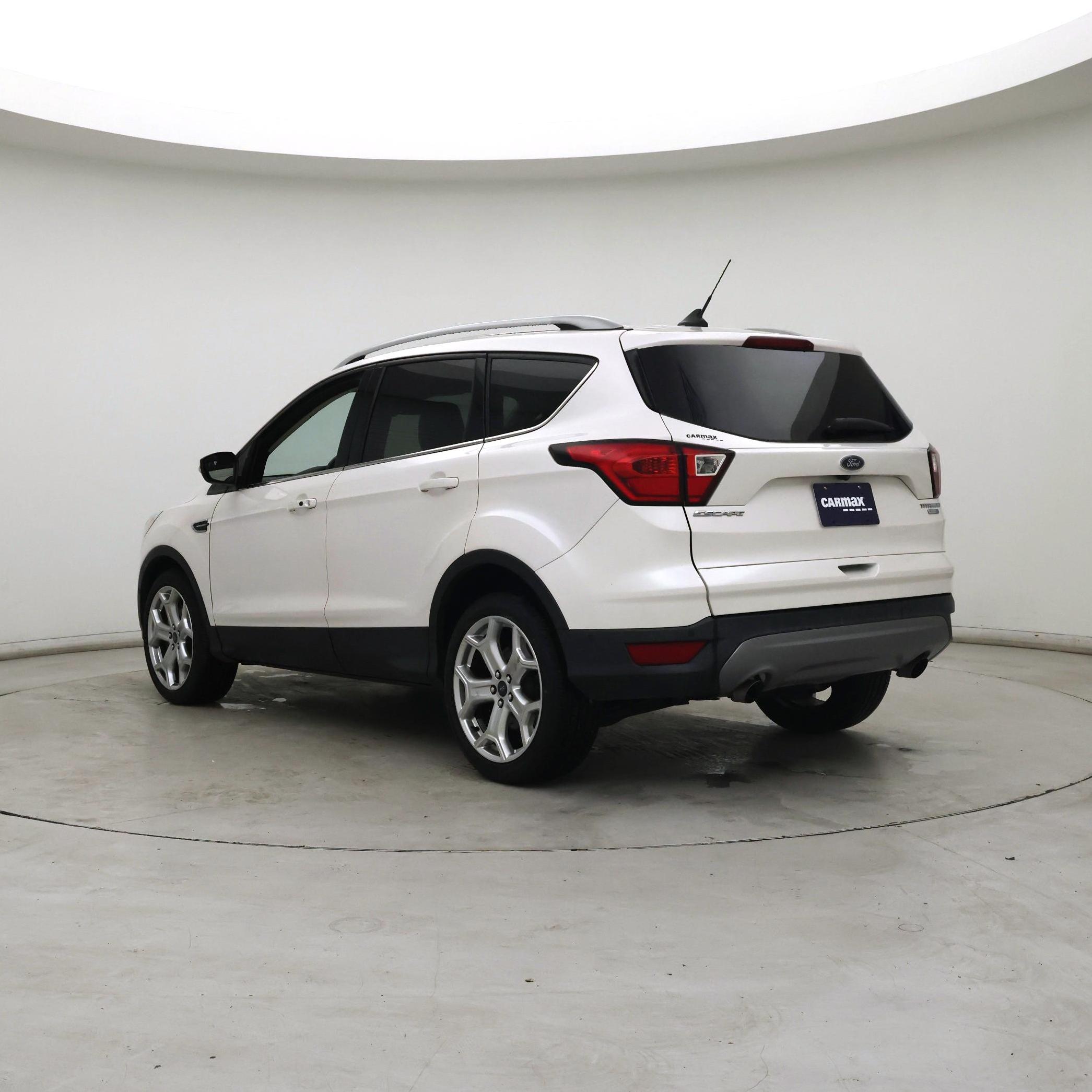 Thumbnail: 2019 Ford Escape - 2