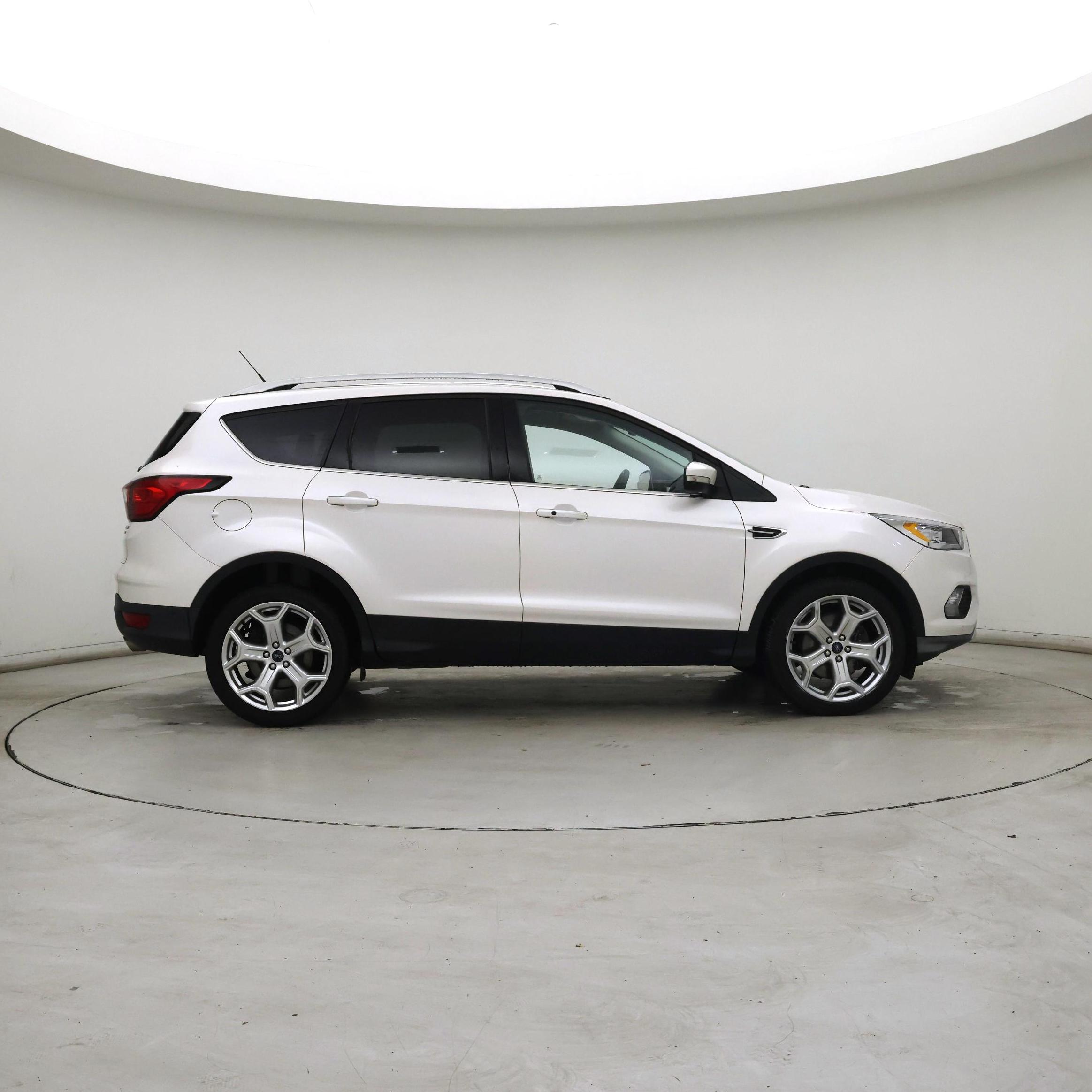 Thumbnail: 2019 Ford Escape - 7