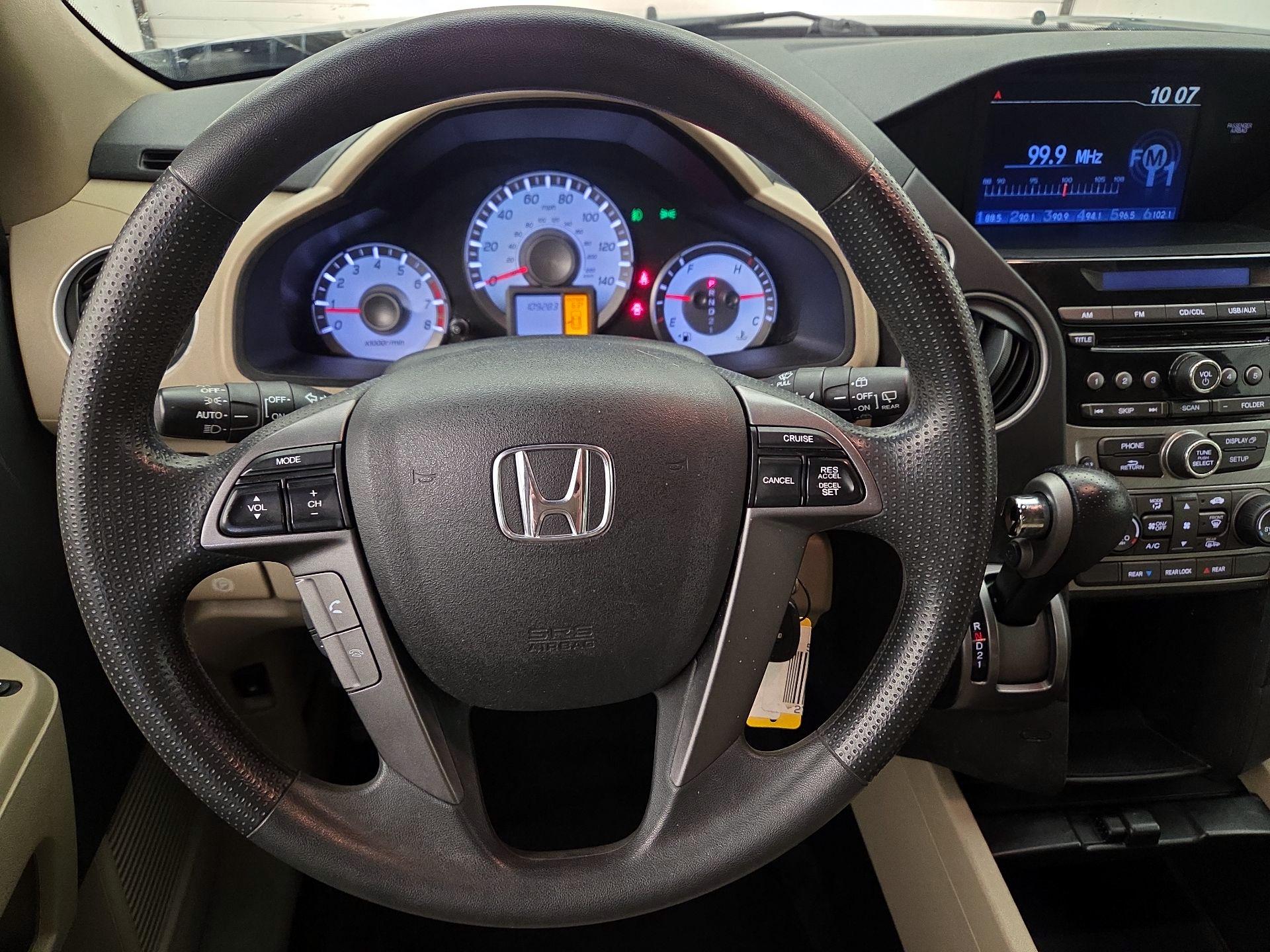 Thumbnail: 2014 Honda Pilot - 10