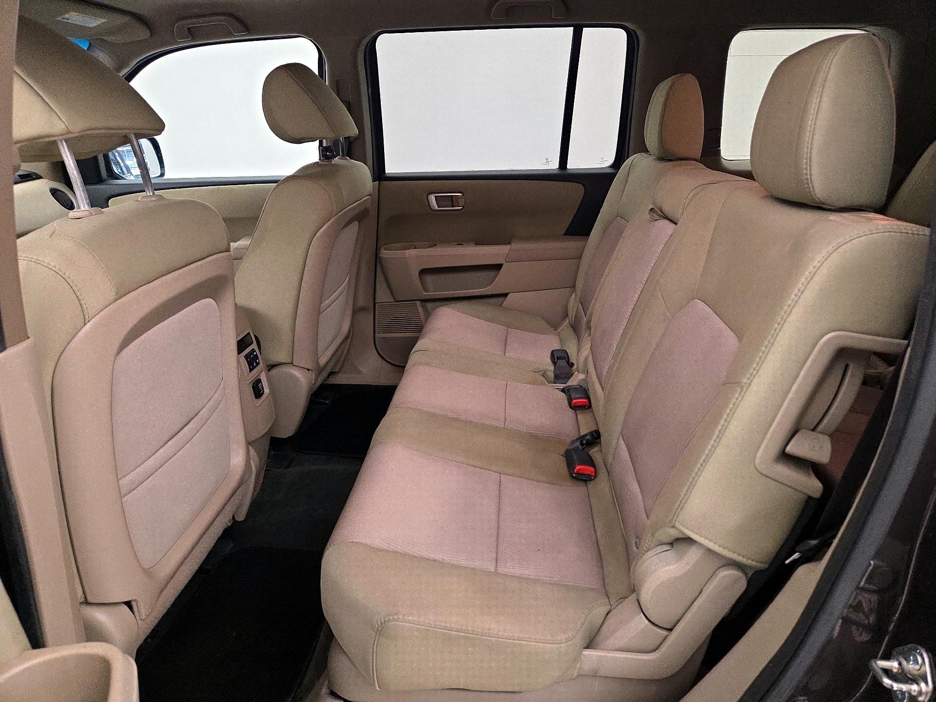 Thumbnail: 2014 Honda Pilot - 19