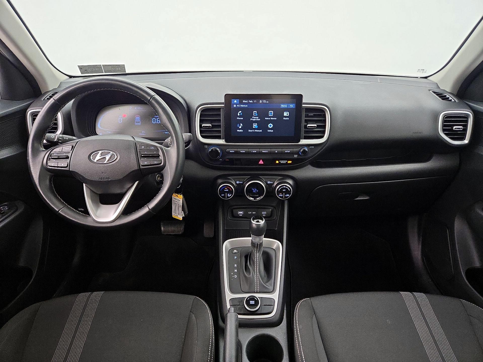 Thumbnail: 2023 Hyundai Venue - 9