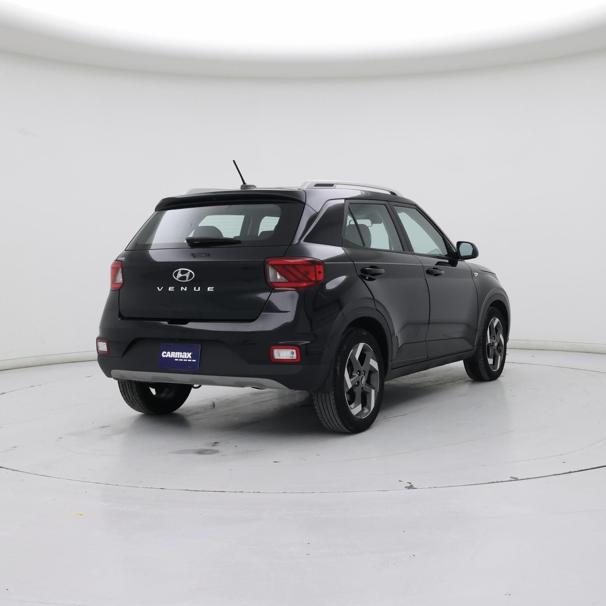 Thumbnail: 2023 Hyundai Venue - 8