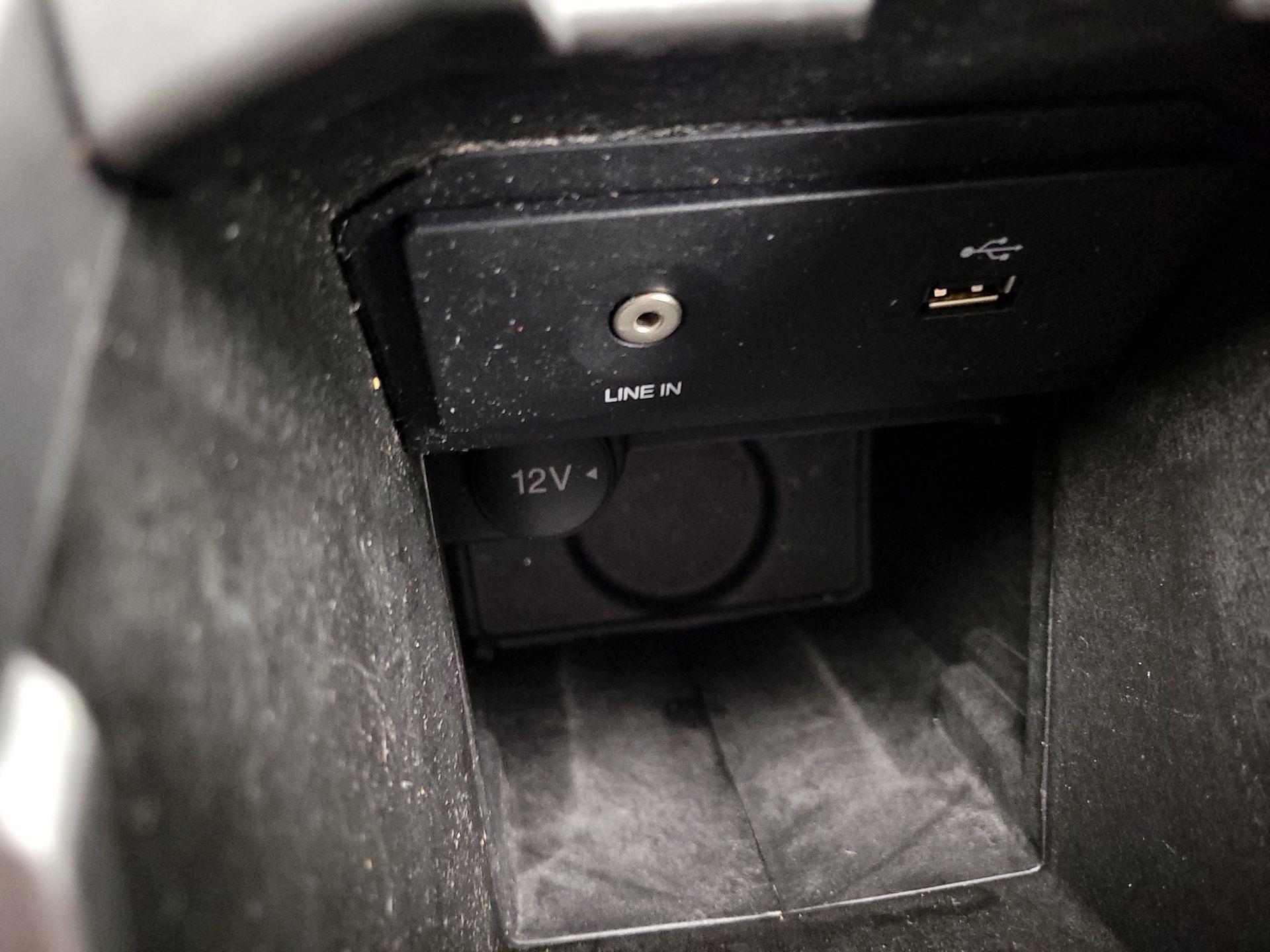 Thumbnail: 2014 Ford Escape - 18