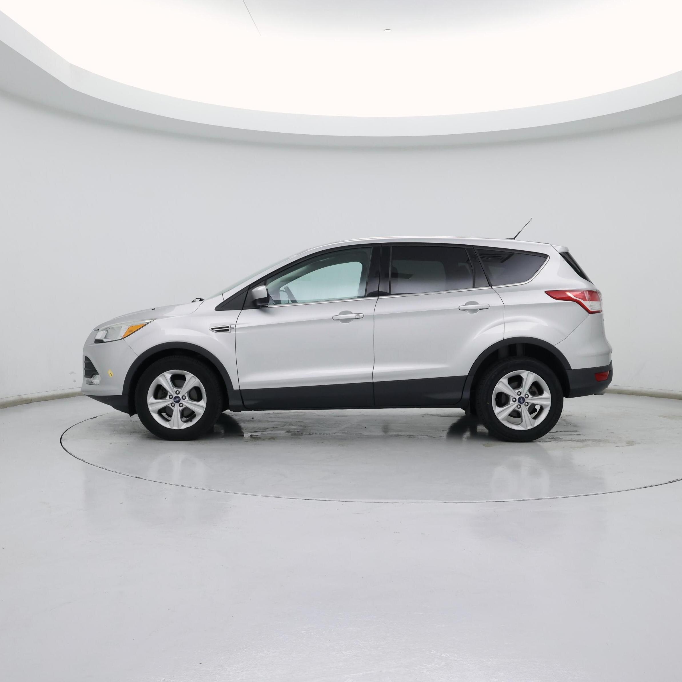 Thumbnail: 2014 Ford Escape - 3
