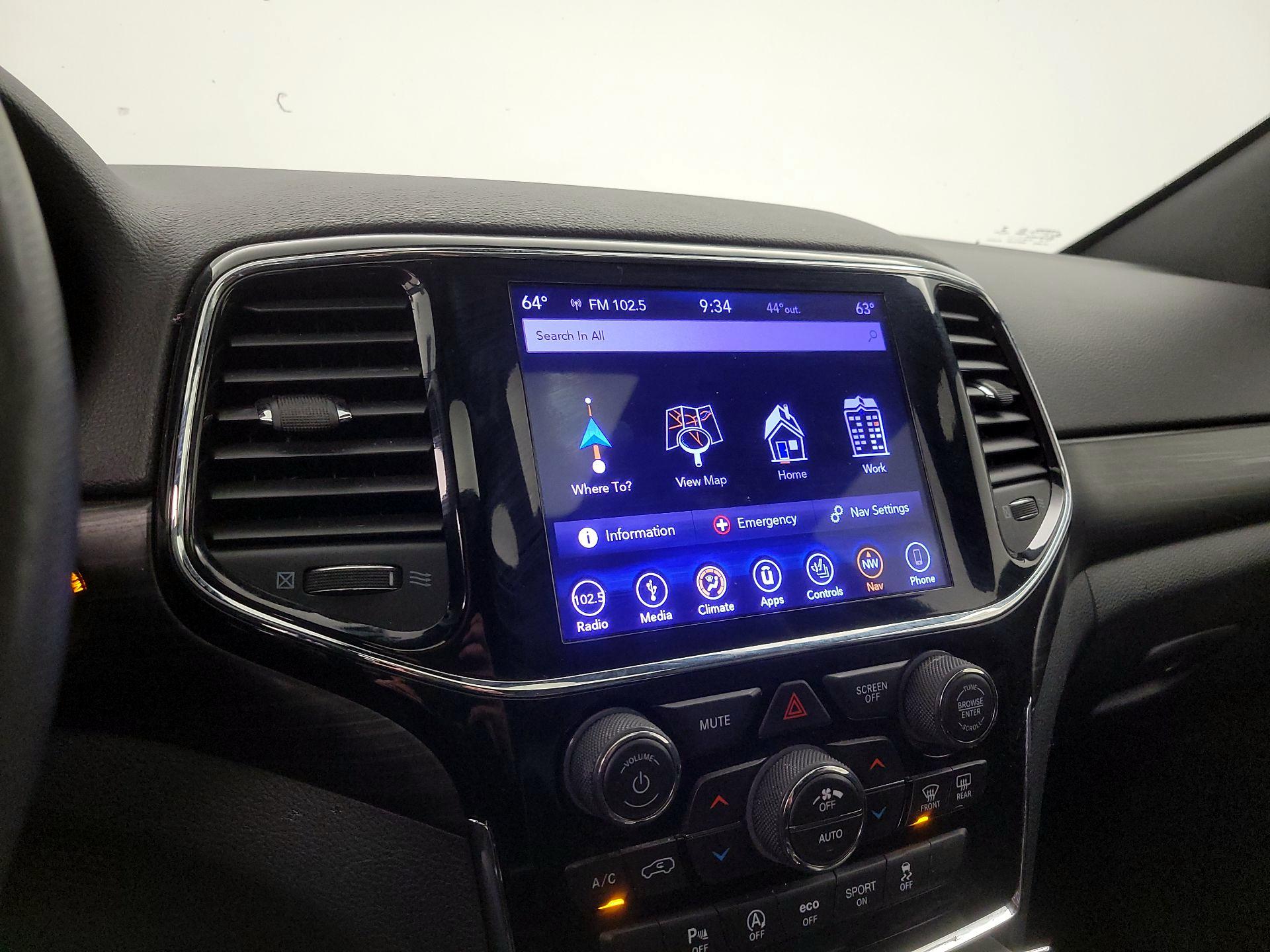 Thumbnail: 2019 Jeep Grand Cherokee - 14