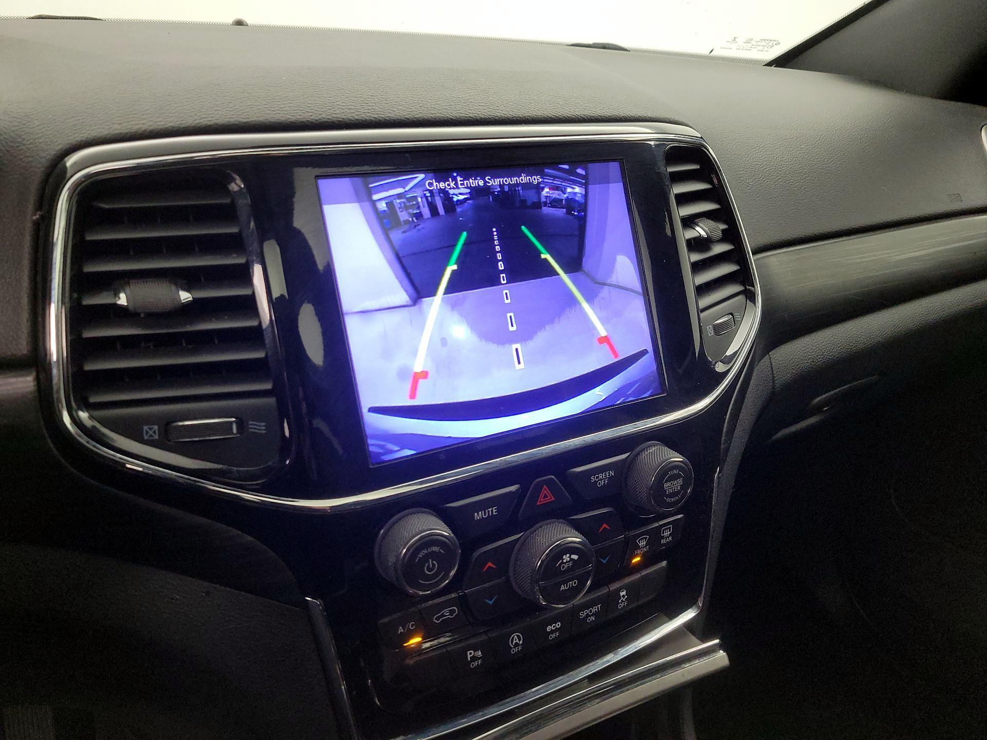 Thumbnail: 2019 Jeep Grand Cherokee - 15