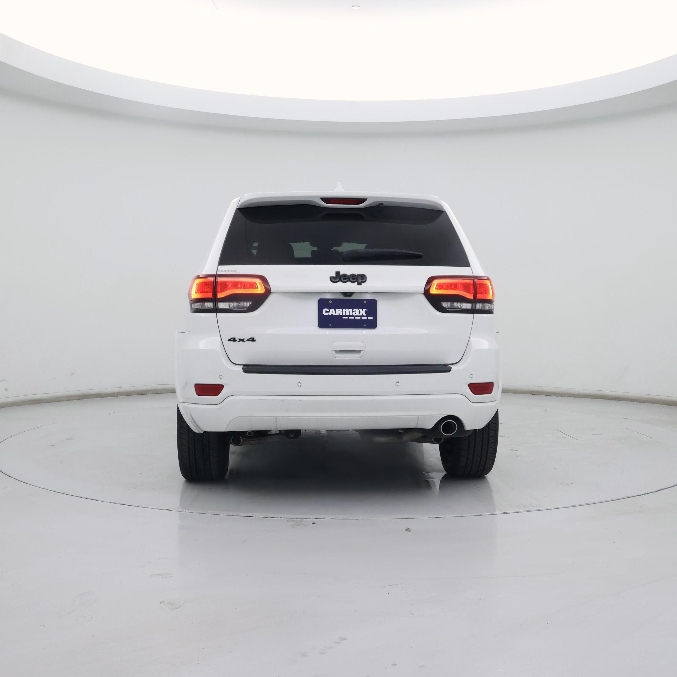 Thumbnail: 2019 Jeep Grand Cherokee - 6