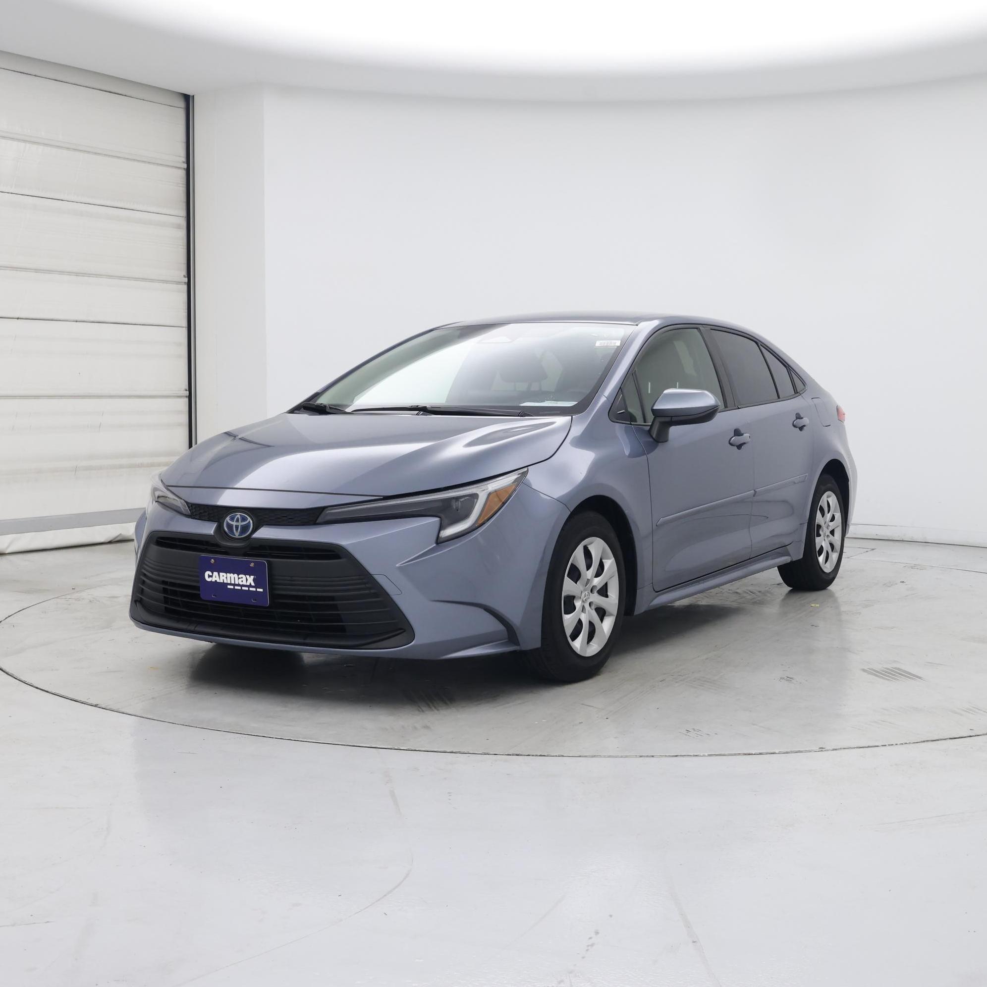 Thumbnail: 2023 Toyota Corolla - 4