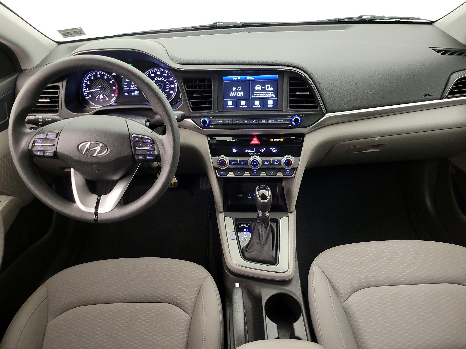 Thumbnail: 2020 Hyundai Elantra - 9