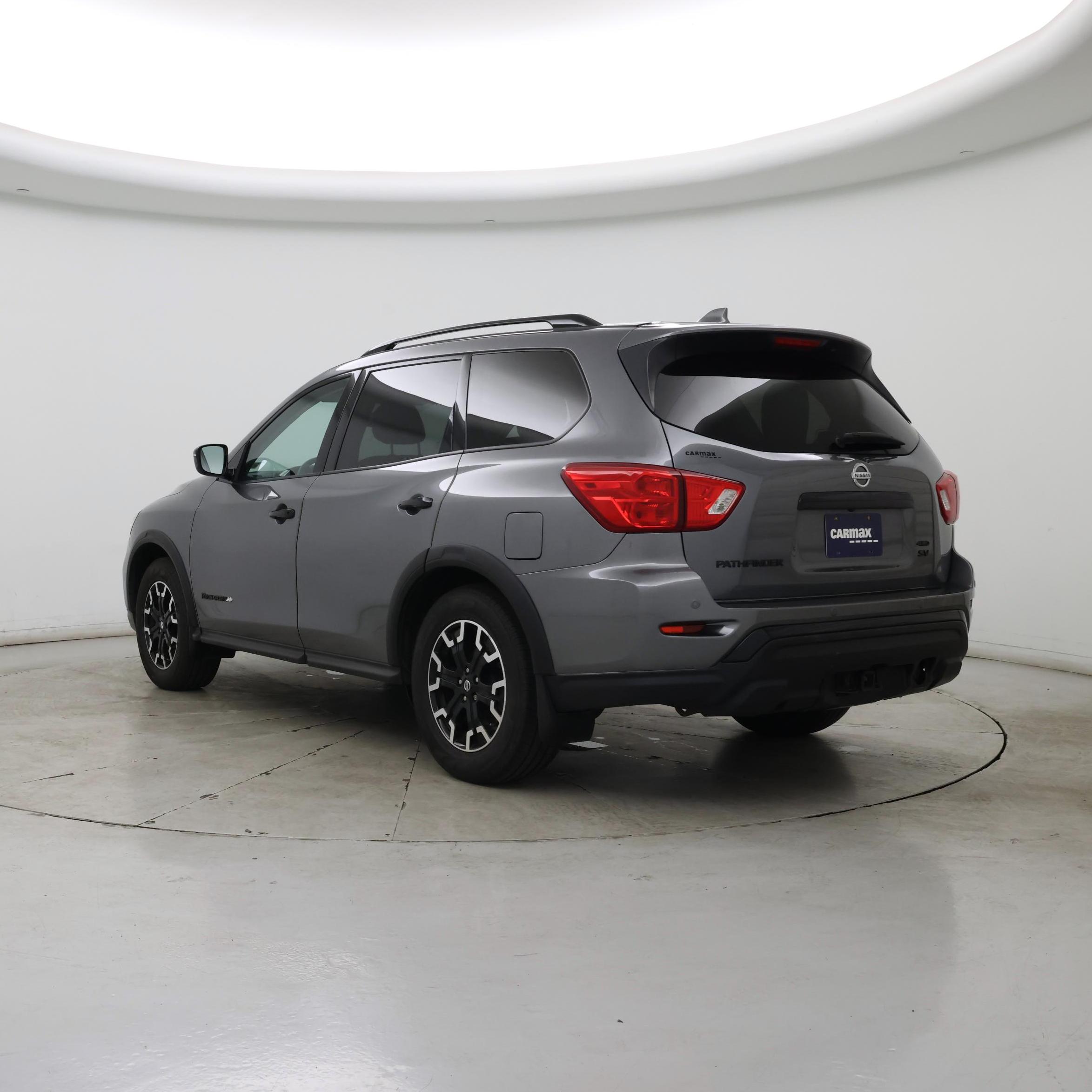 Thumbnail: 2020 Nissan Pathfinder - 2