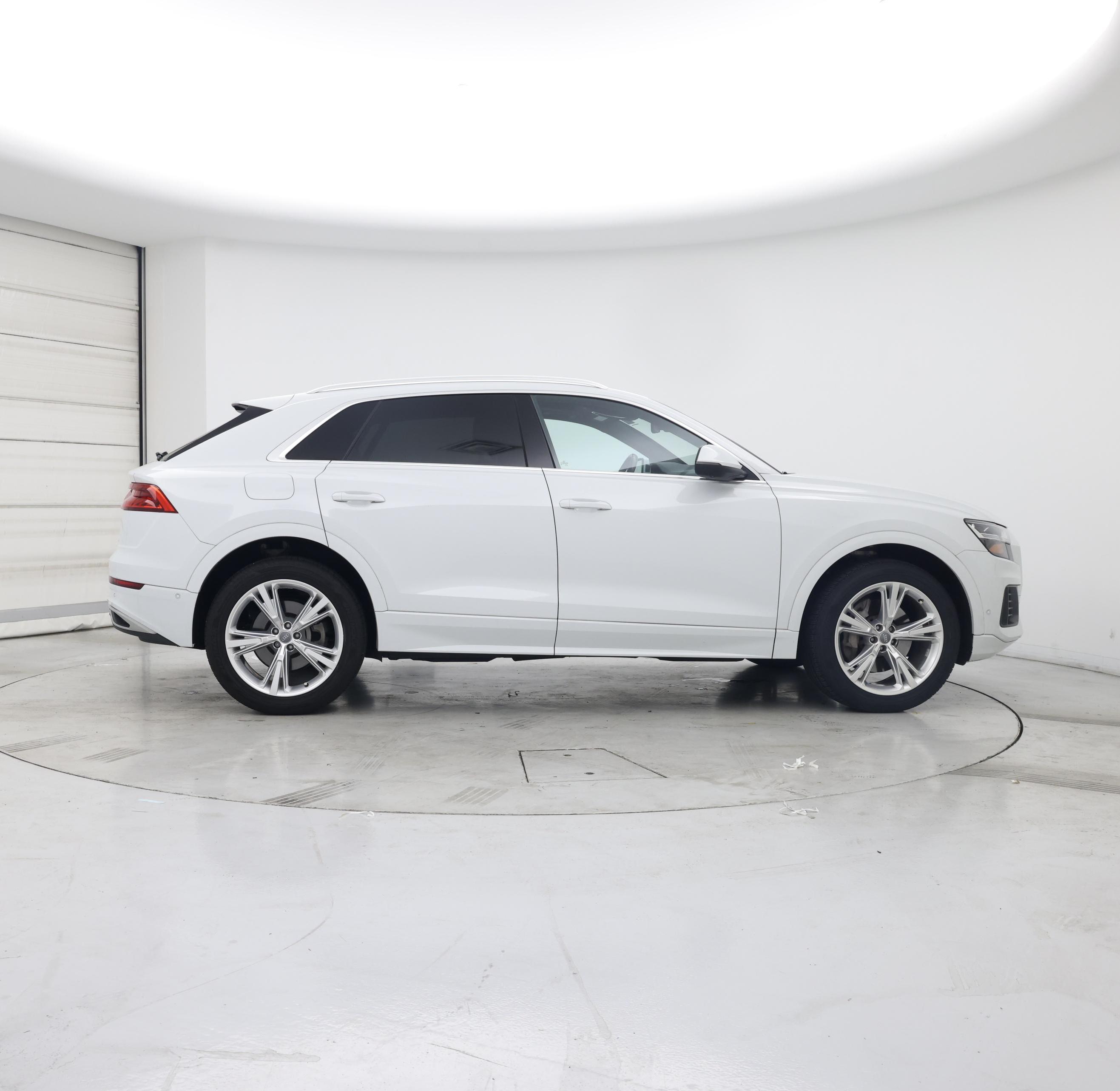 Thumbnail: 2019 Audi Q8 - 7