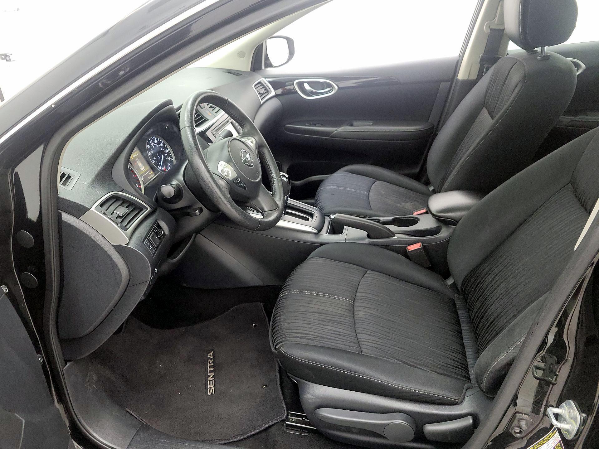 Thumbnail: 2018 Nissan Sentra - 11
