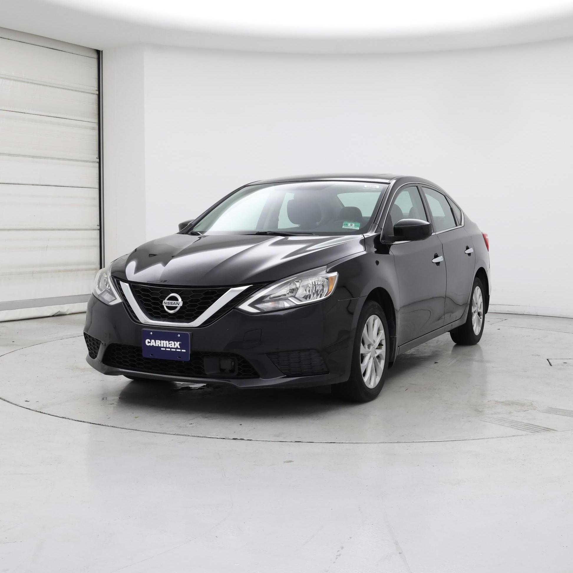 Thumbnail: 2018 Nissan Sentra - 4