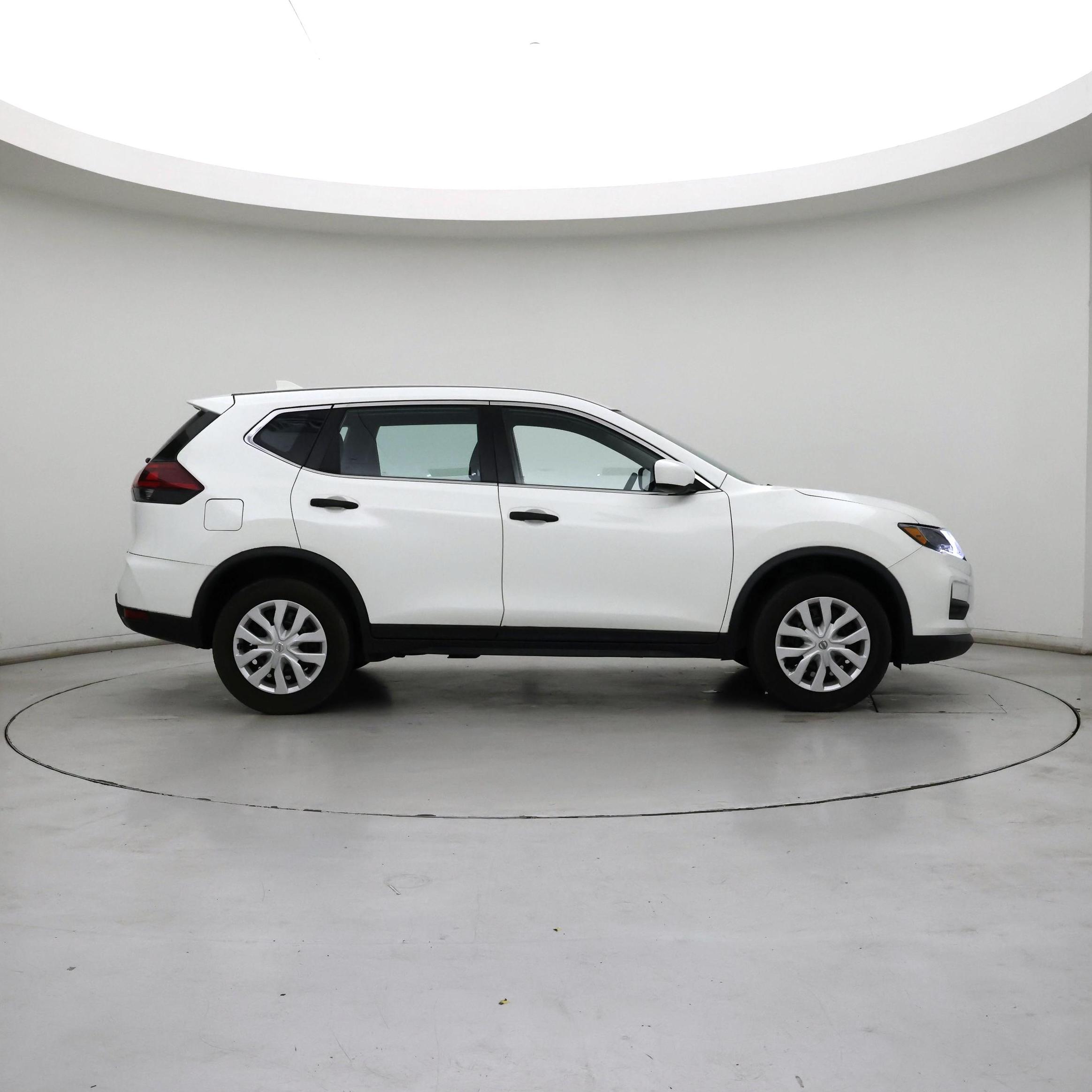 Thumbnail: 2020 Nissan Rogue - 7