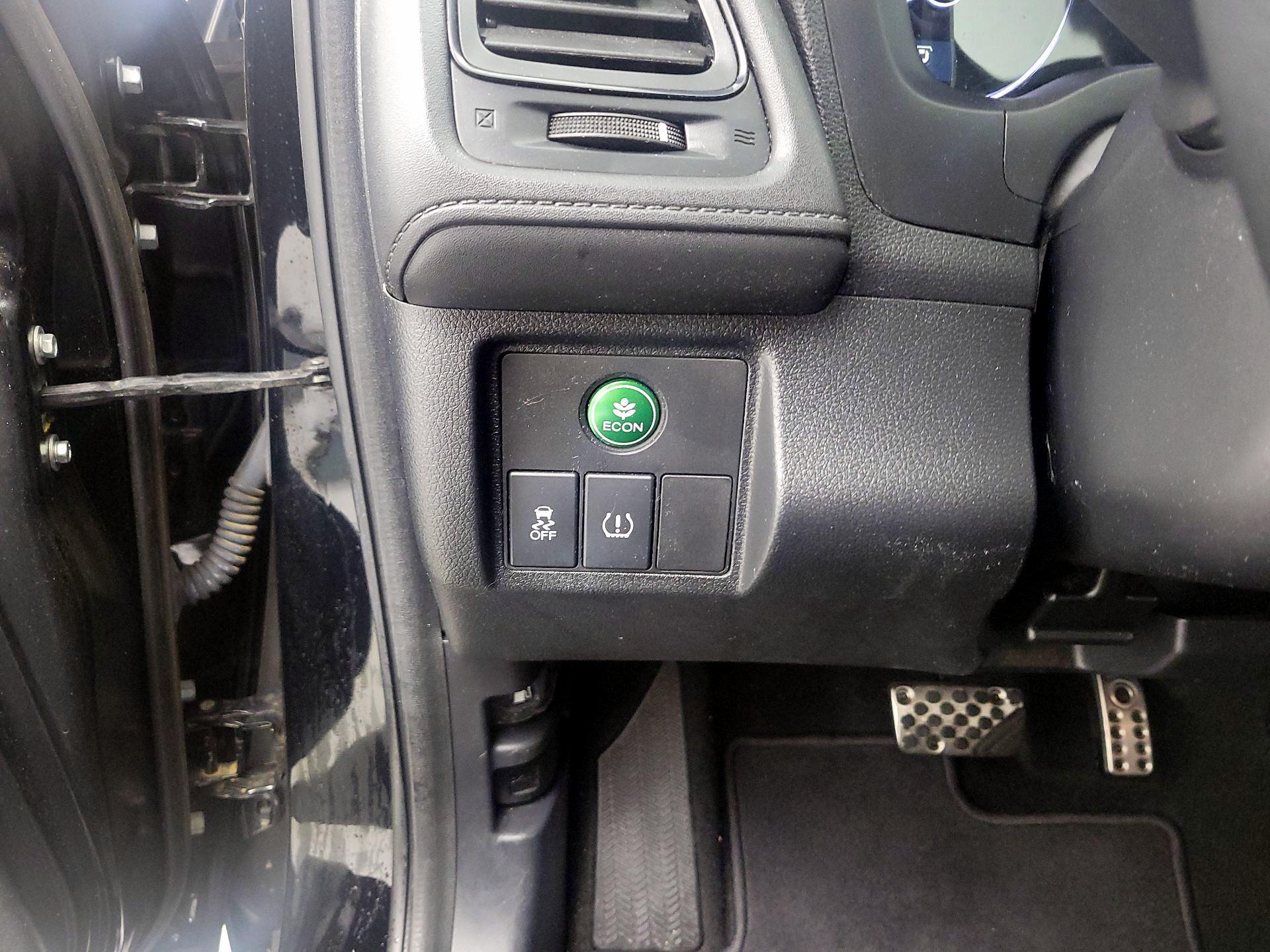 Thumbnail: 2019 Honda HR-V - 13