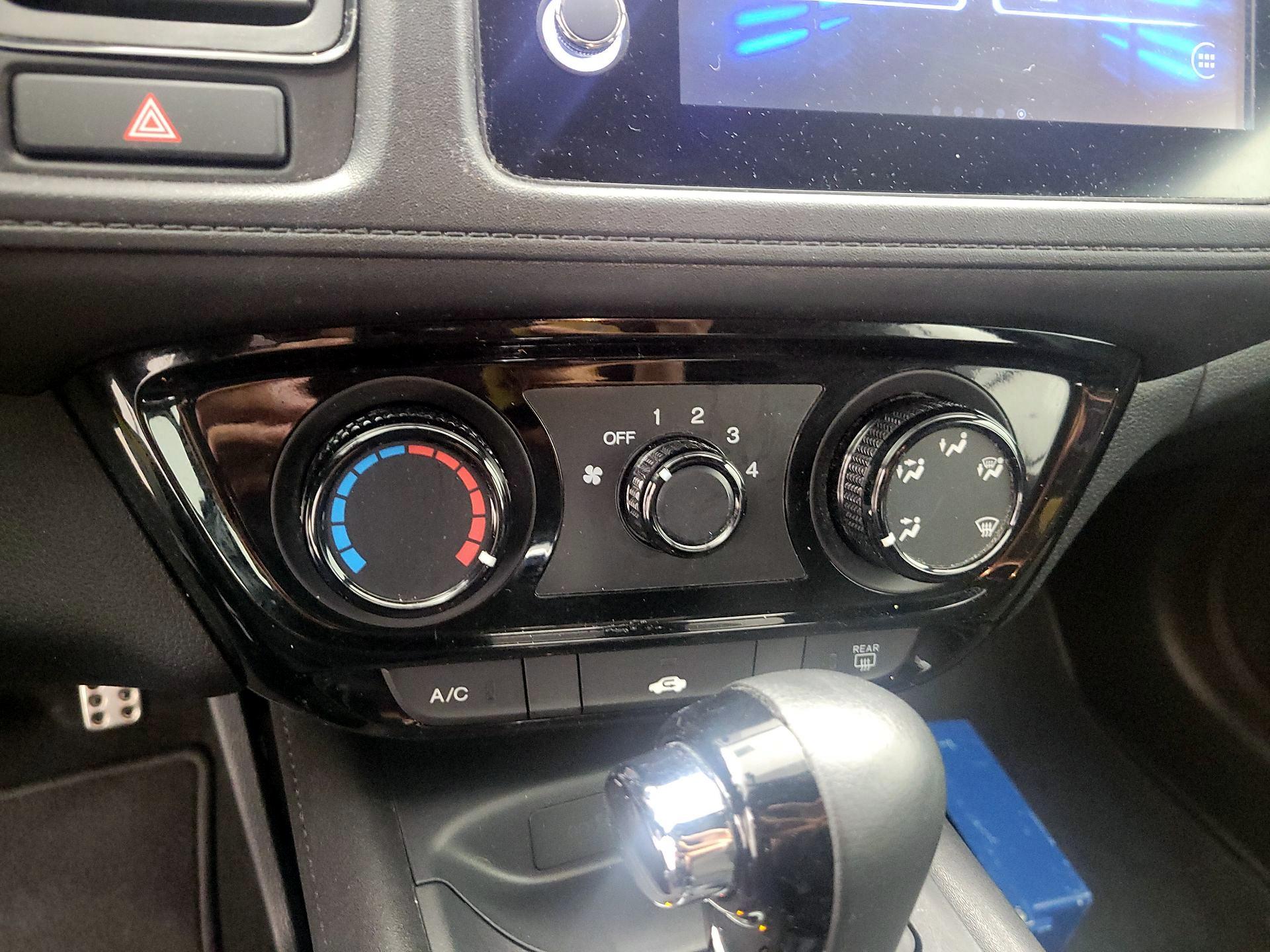 Thumbnail: 2019 Honda HR-V - 16