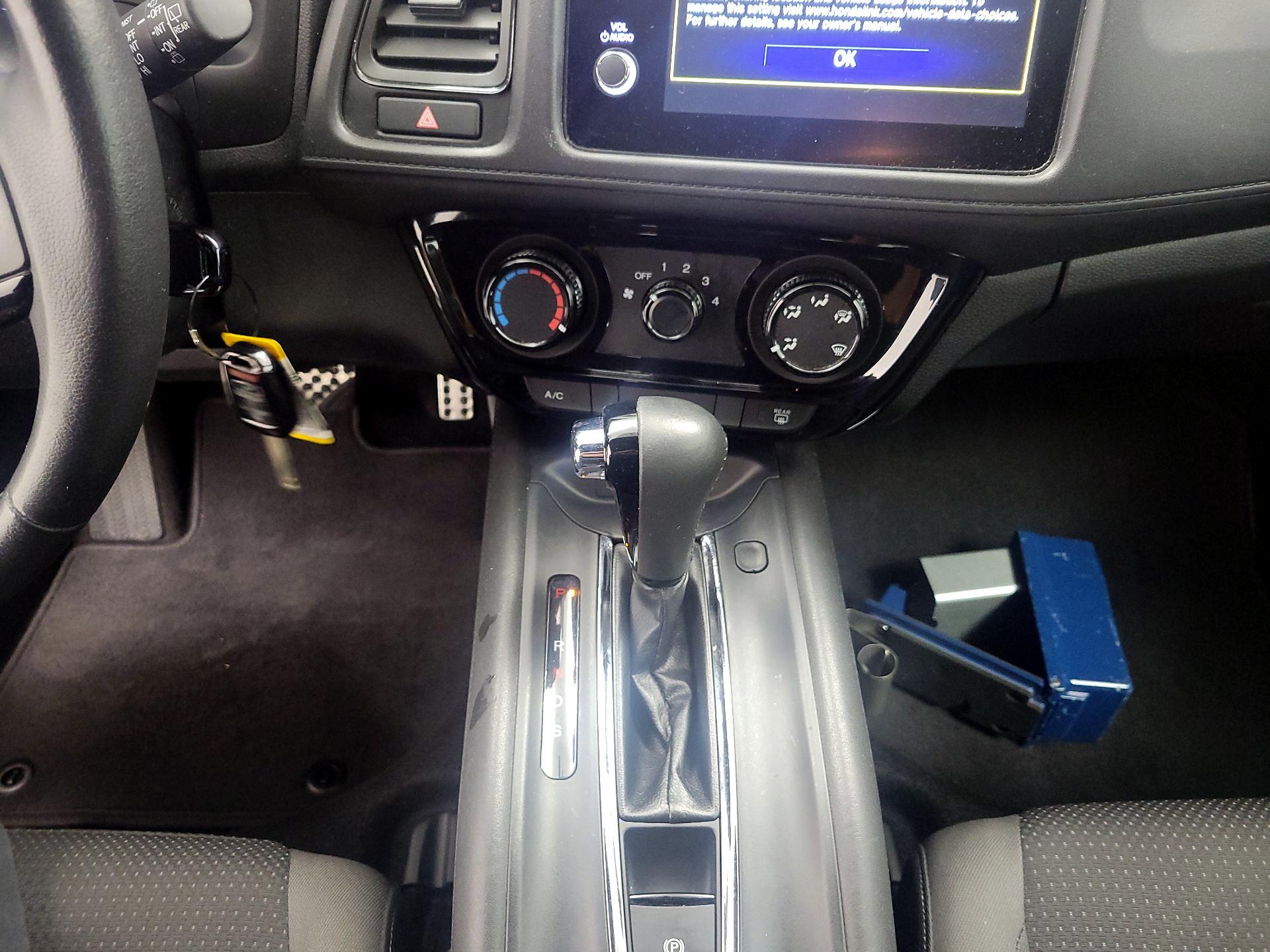 Thumbnail: 2019 Honda HR-V - 17