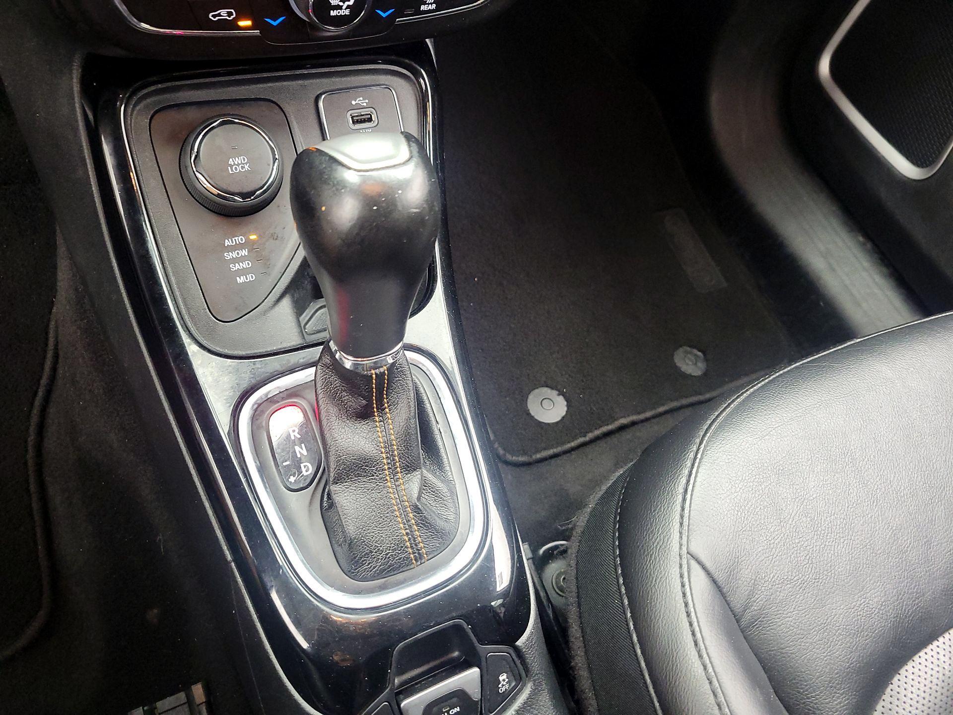 Thumbnail: 2018 Jeep Compass - 17