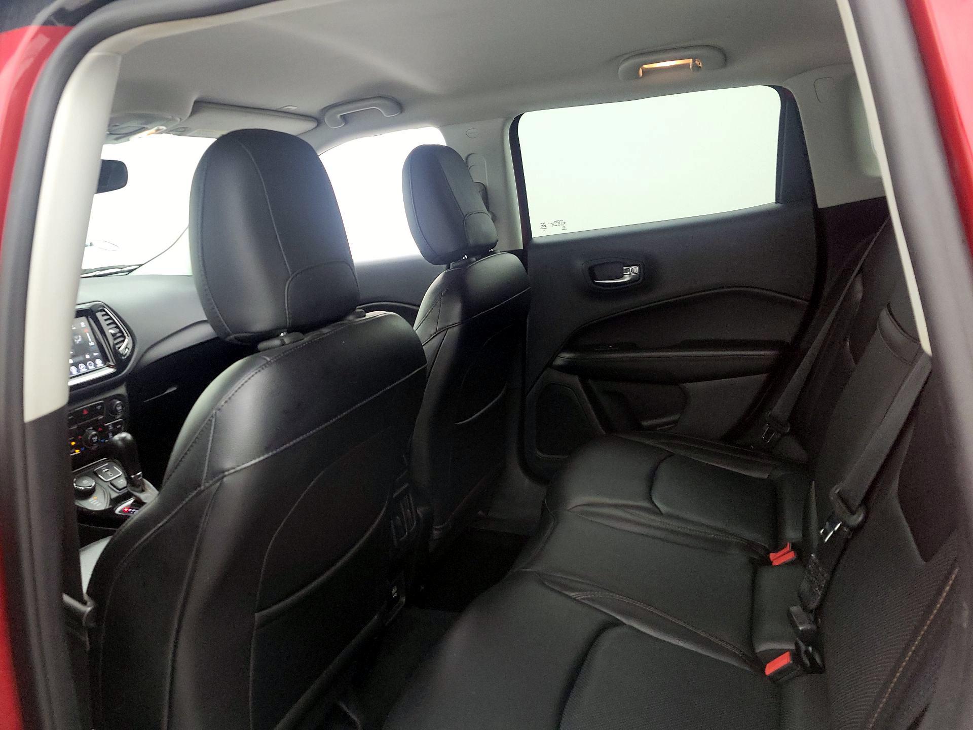 Thumbnail: 2018 Jeep Compass - 19