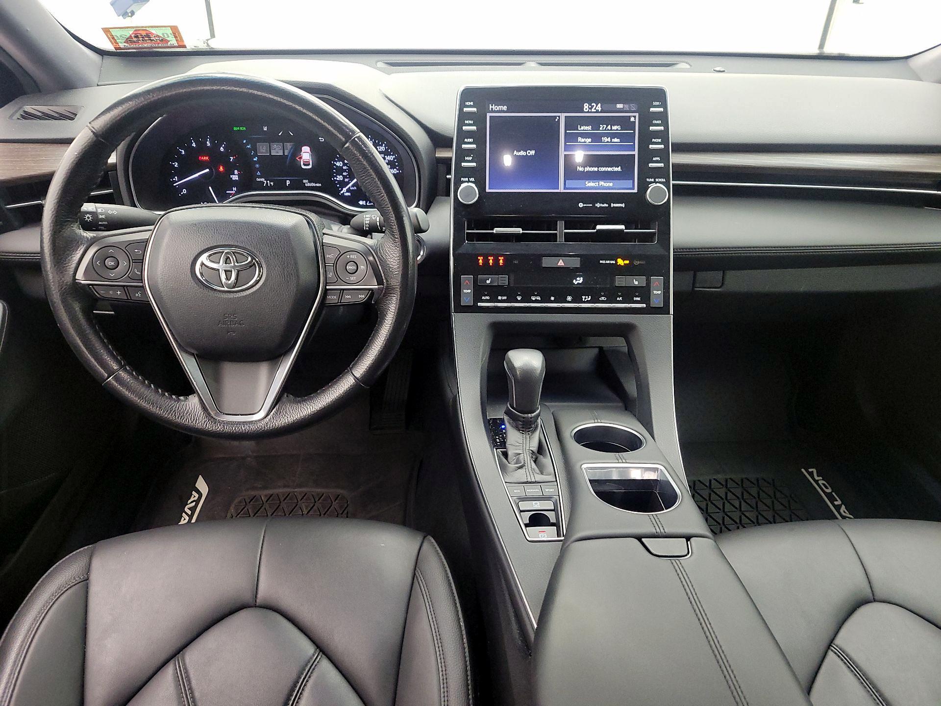 Thumbnail: 2019 Toyota Avalon - 9