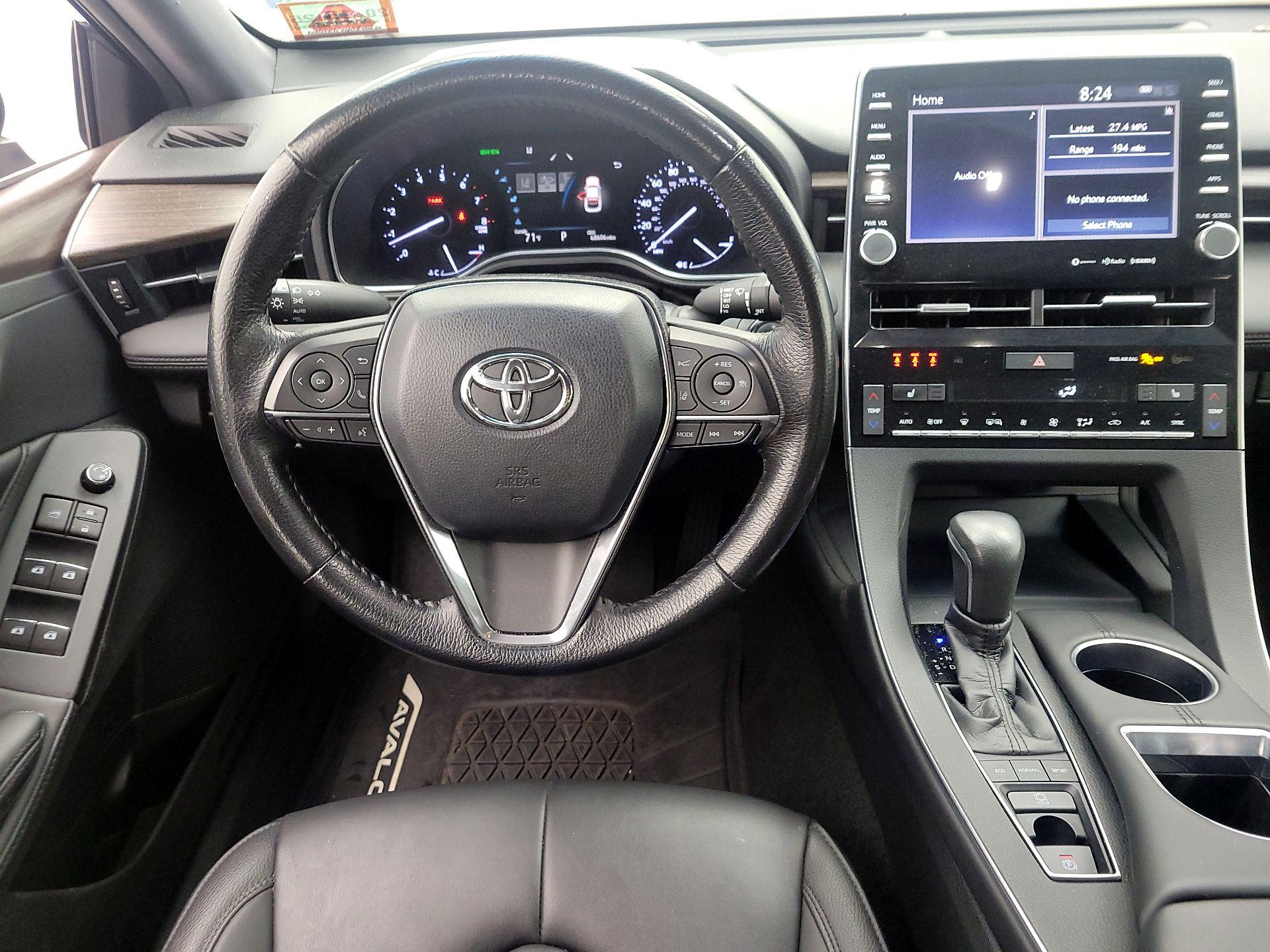 Thumbnail: 2019 Toyota Avalon - 10