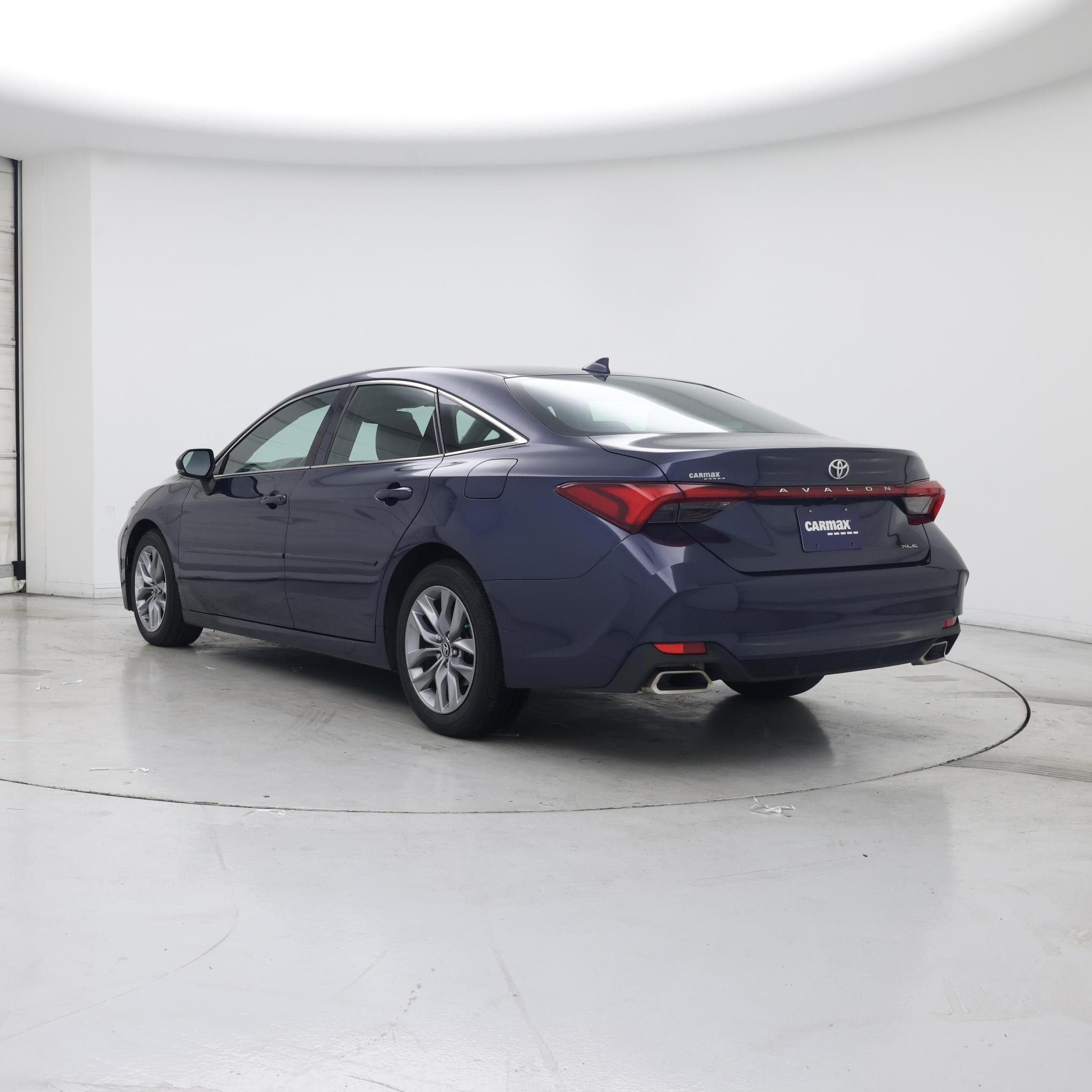 Thumbnail: 2019 Toyota Avalon - 2