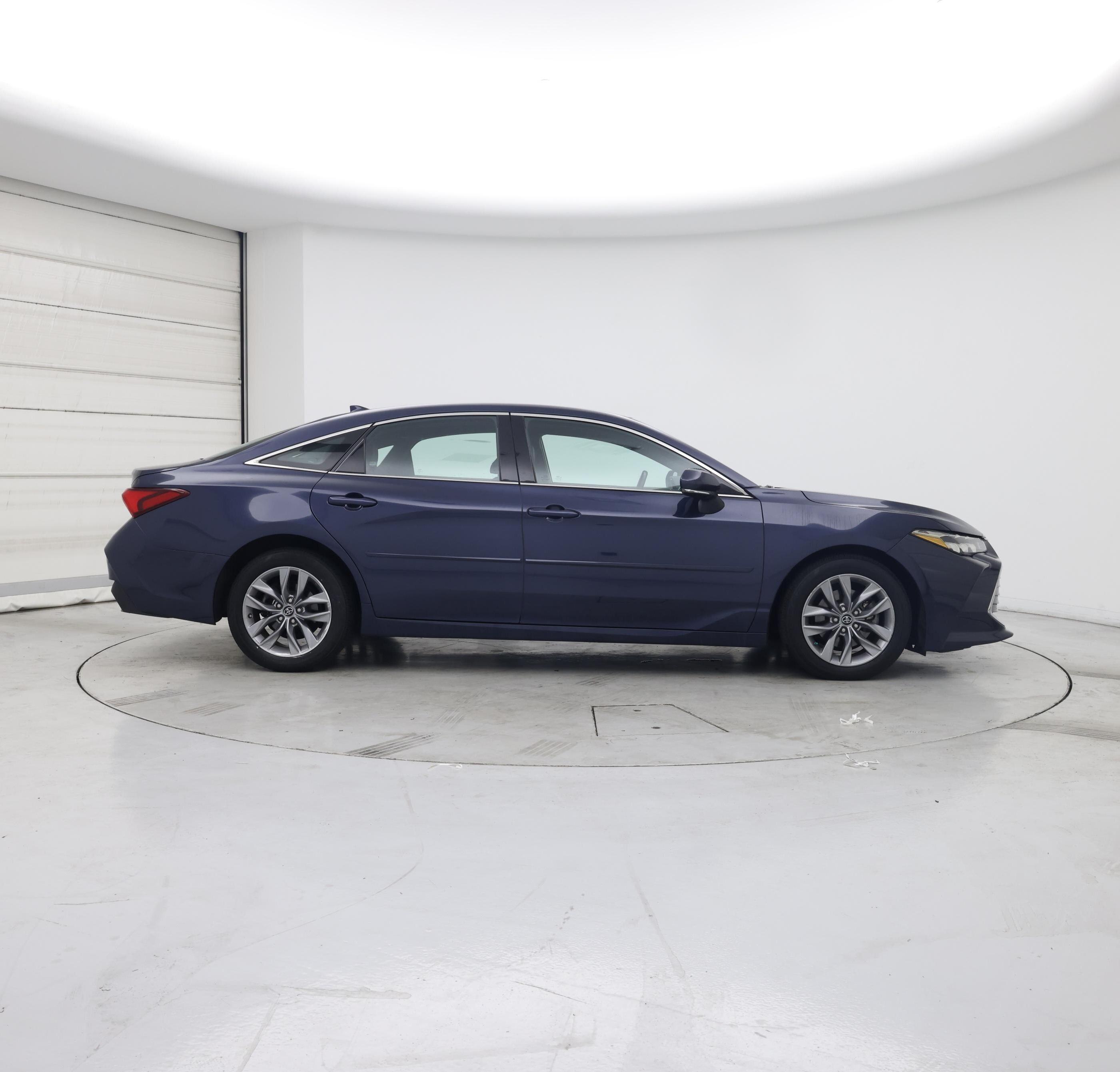 Thumbnail: 2019 Toyota Avalon - 7