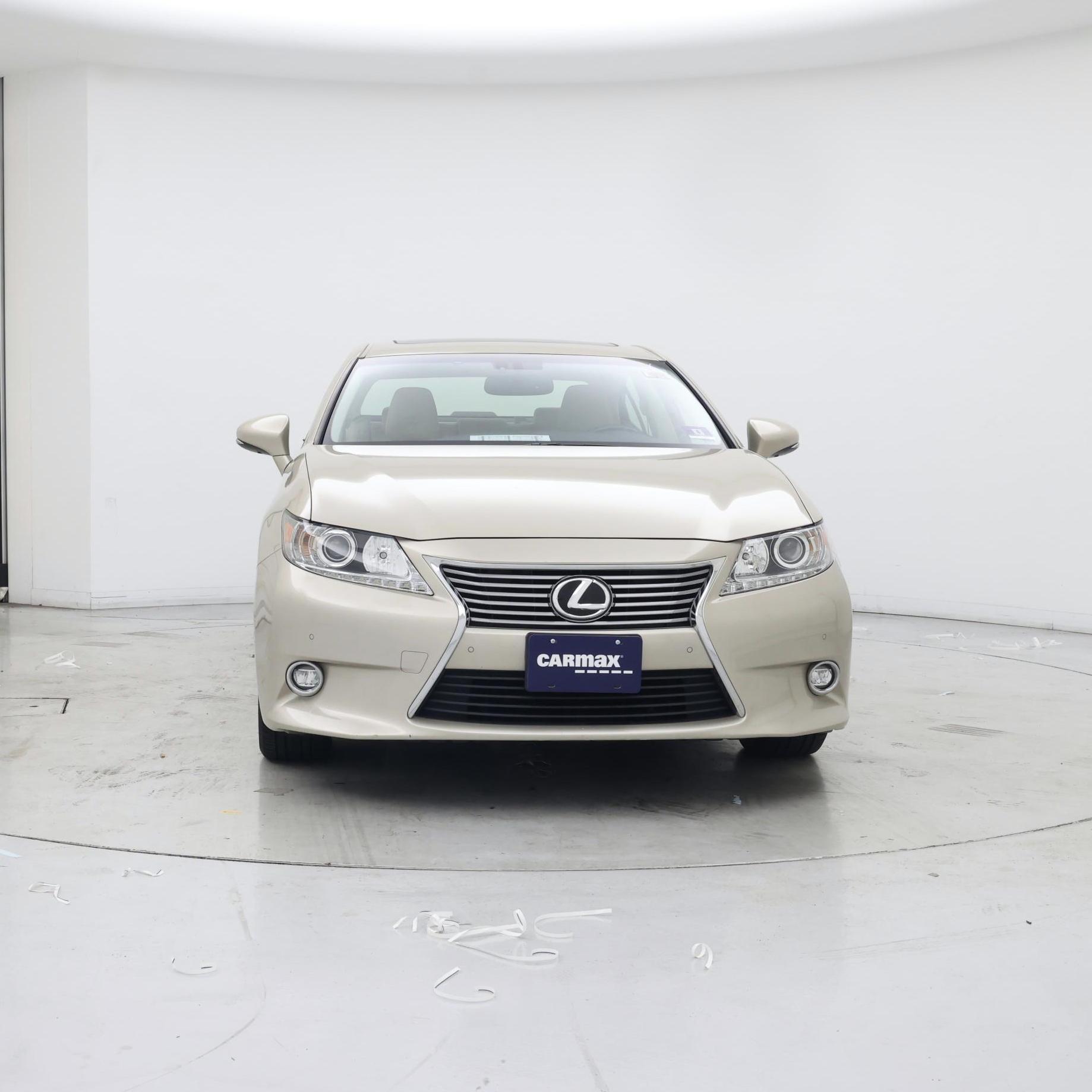 Thumbnail: 2015 Lexus ES - 5