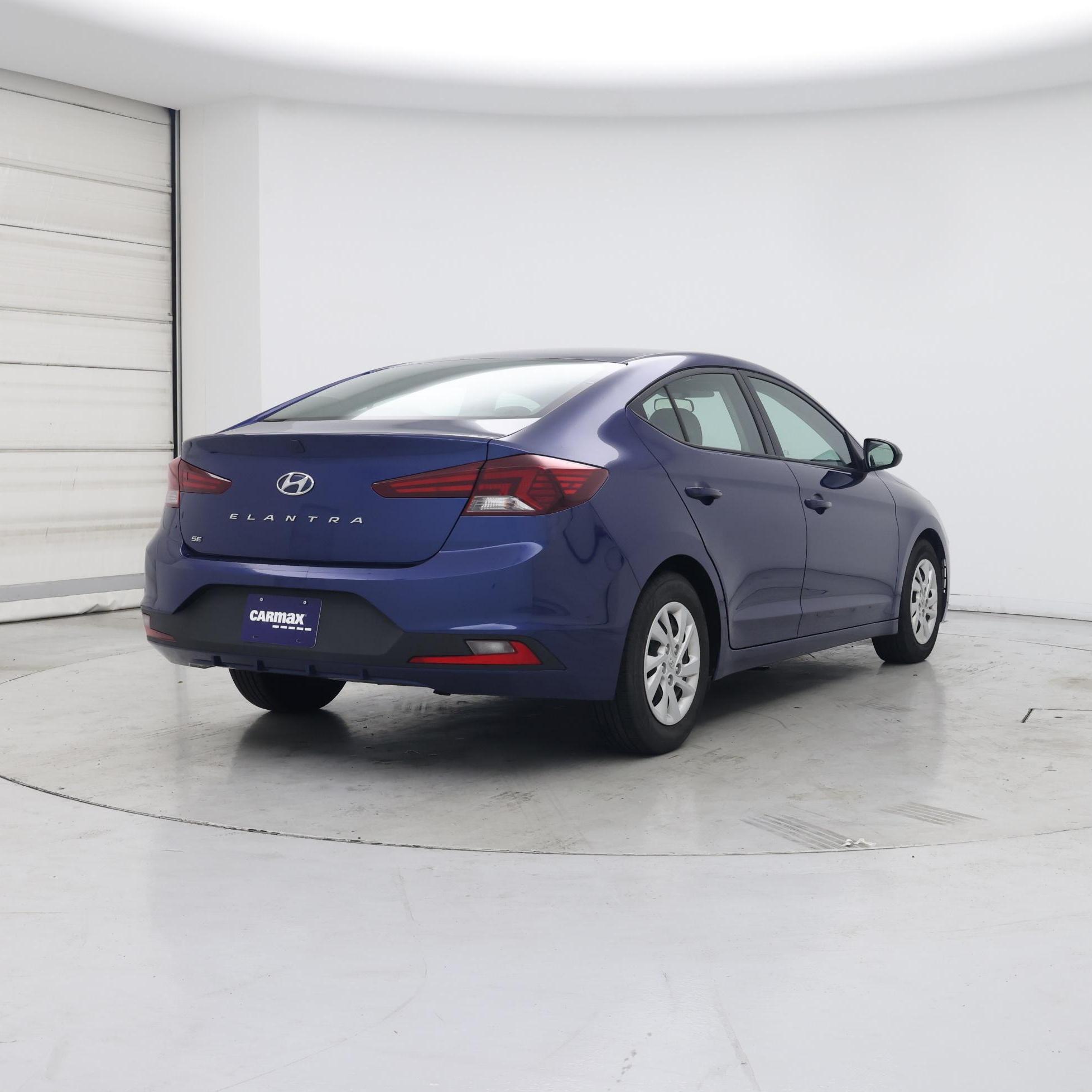 Thumbnail: 2019 Hyundai Elantra - 8
