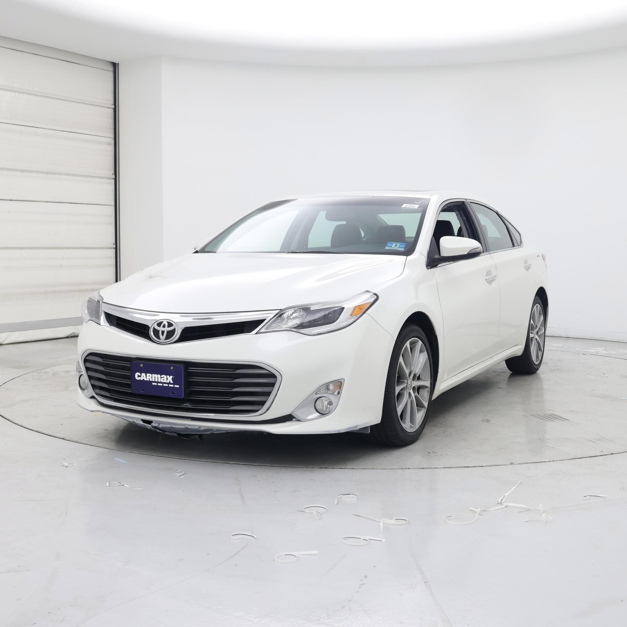 Thumbnail: 2014 Toyota Avalon - 4
