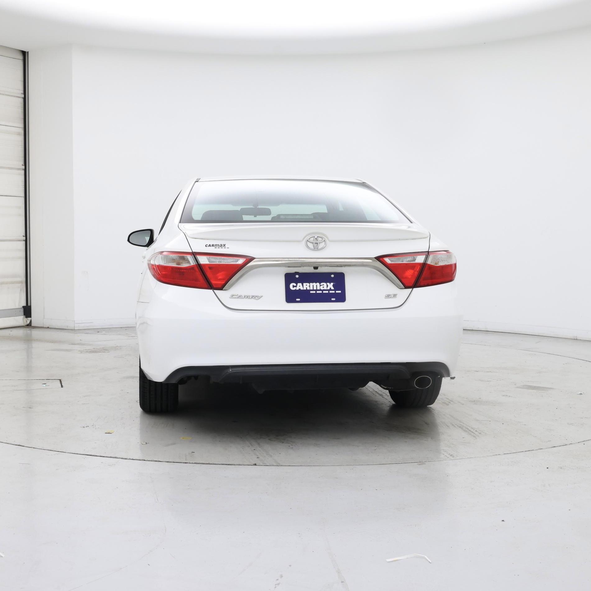 Thumbnail: 2017 Toyota Camry - 6
