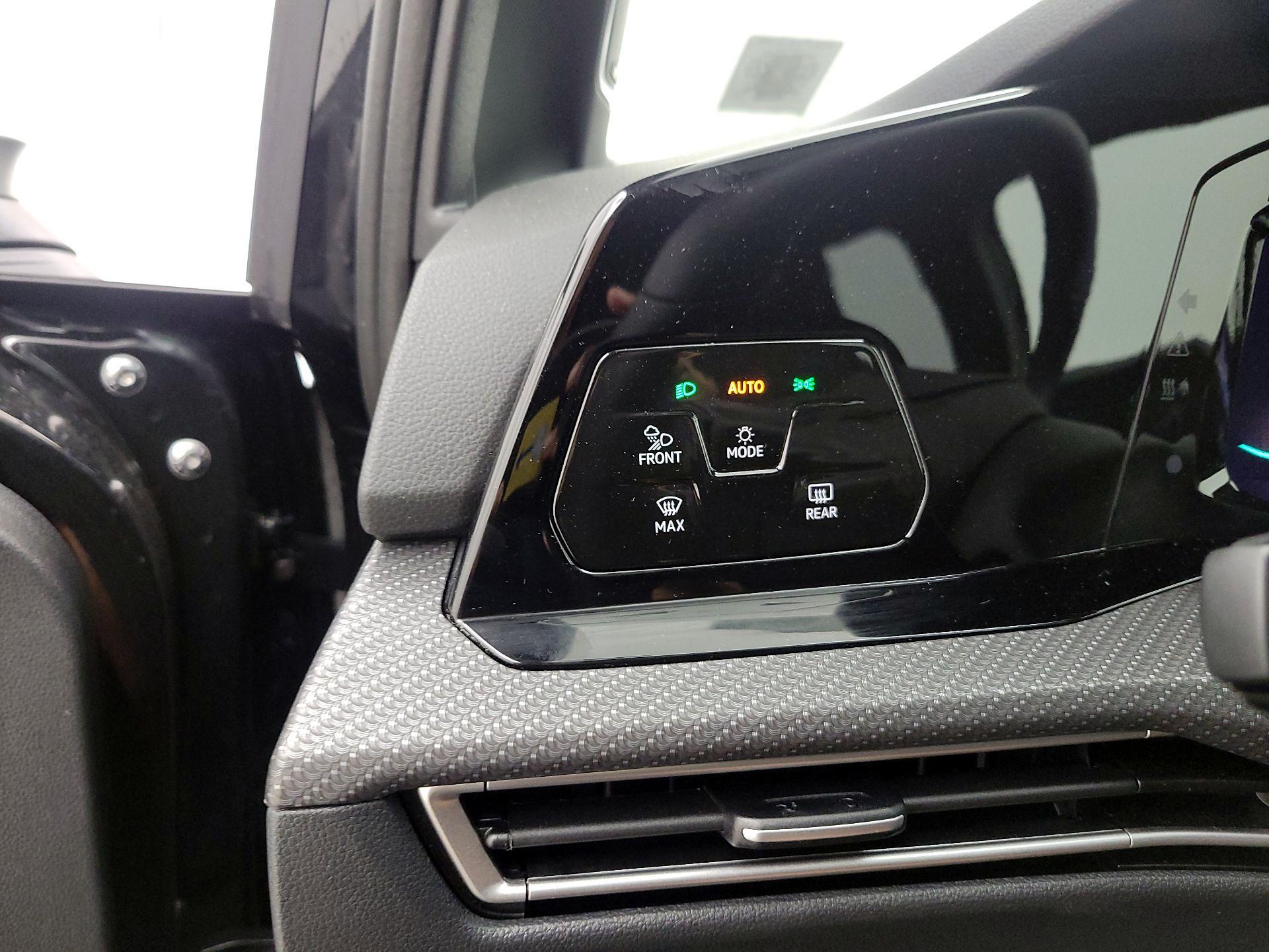 Thumbnail: 2024 Volkswagen Golf - 13