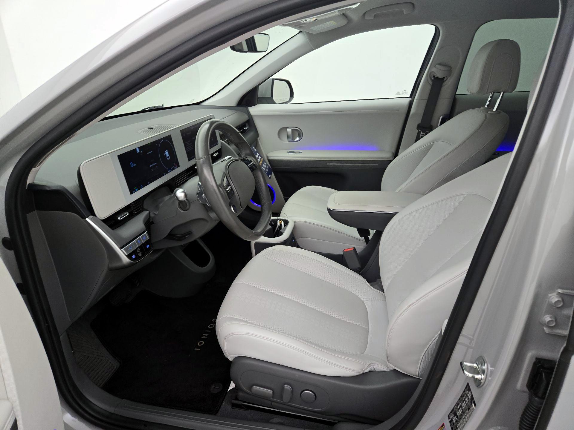 Thumbnail: 2023 Hyundai Ioniq 5 - 11