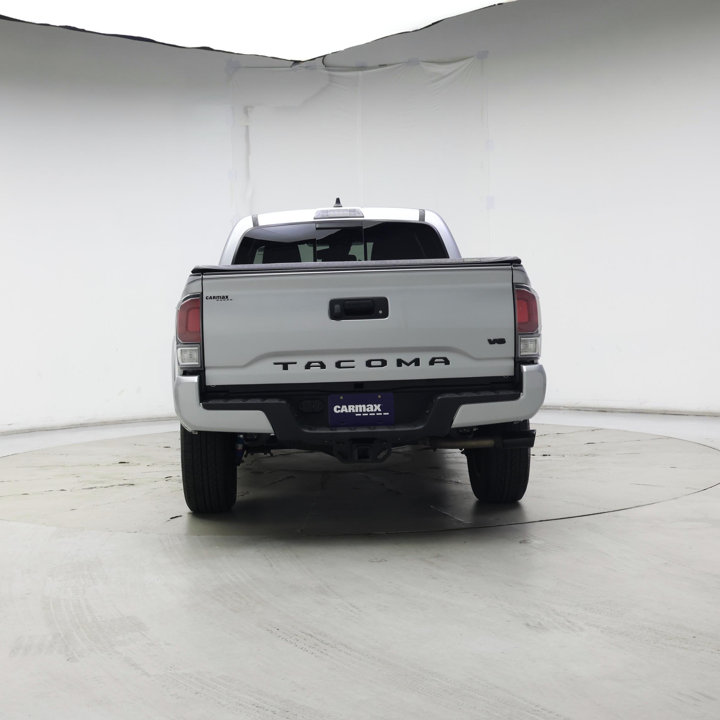 Thumbnail: 2022 Toyota Tacoma - 6