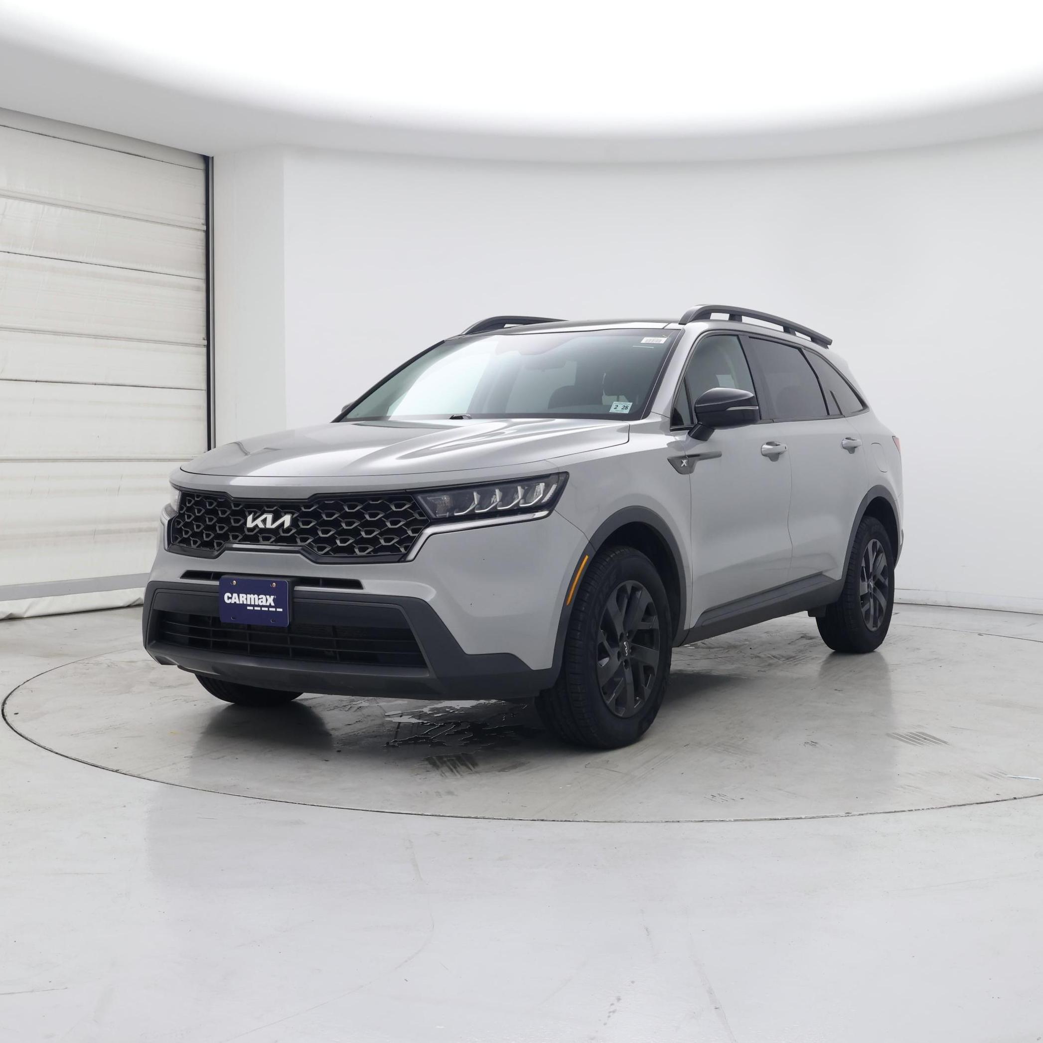 Thumbnail: 2023 Kia Sorento - 4