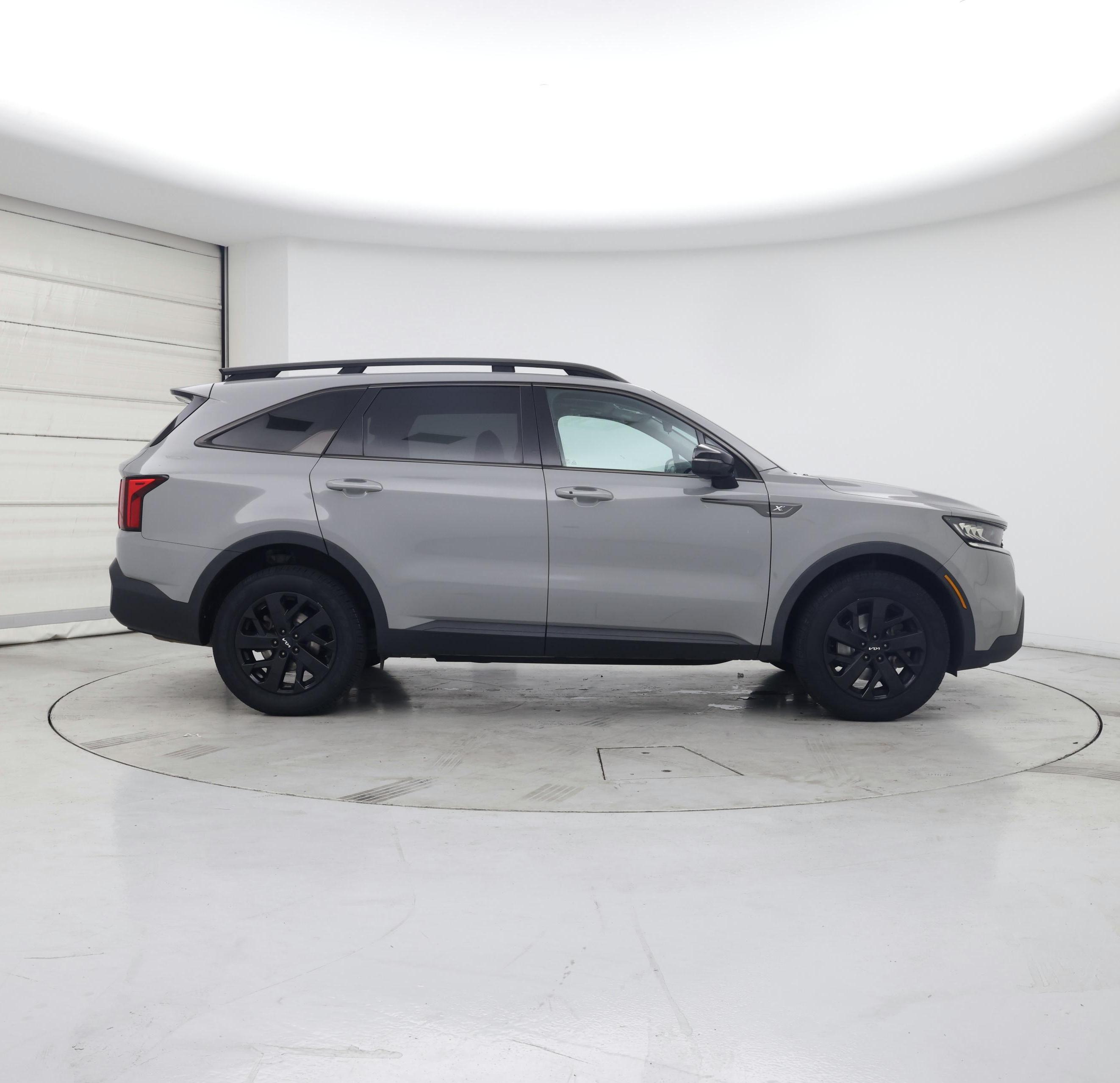 Thumbnail: 2023 Kia Sorento - 7