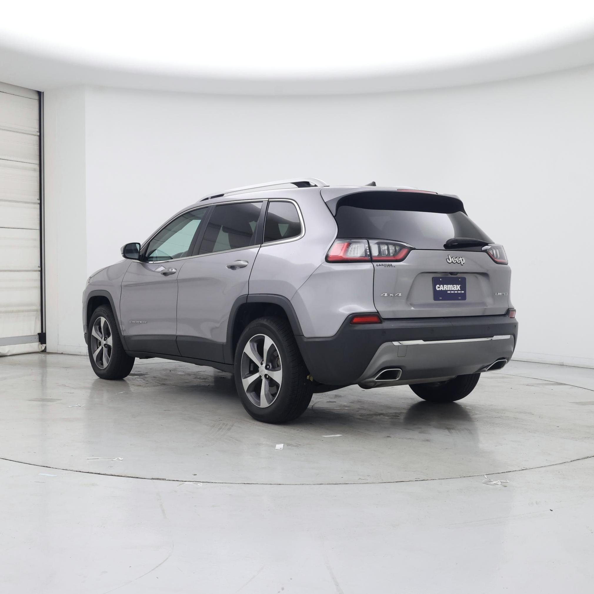 Thumbnail: 2019 Jeep Cherokee - 2