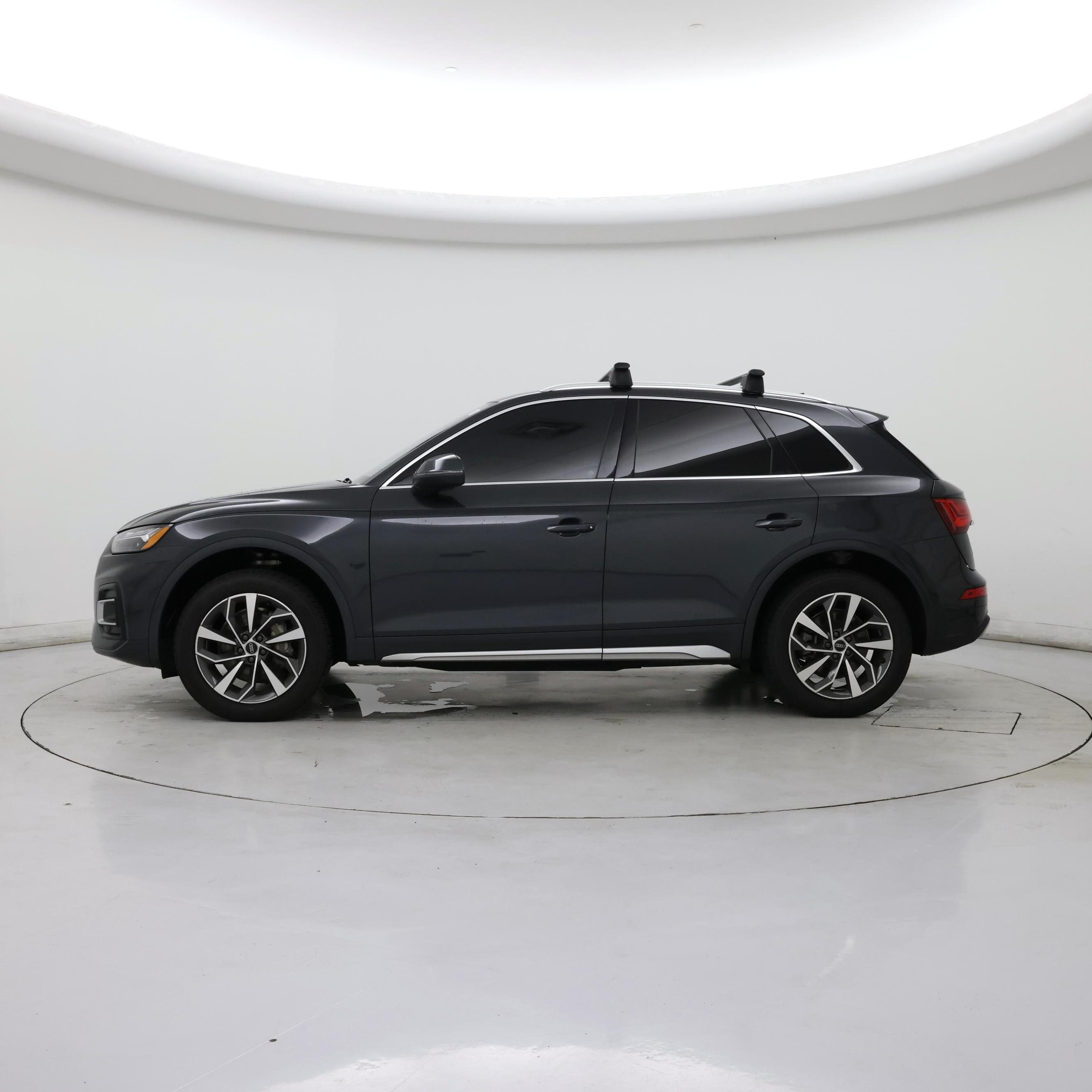 Thumbnail: 2021 Audi Q5 - 3