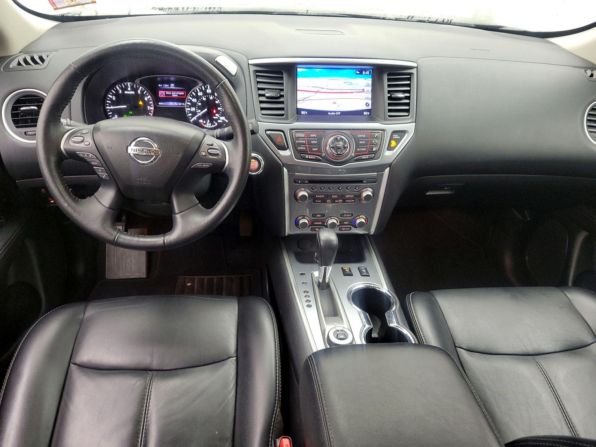 Thumbnail: 2019 Nissan Pathfinder - 9