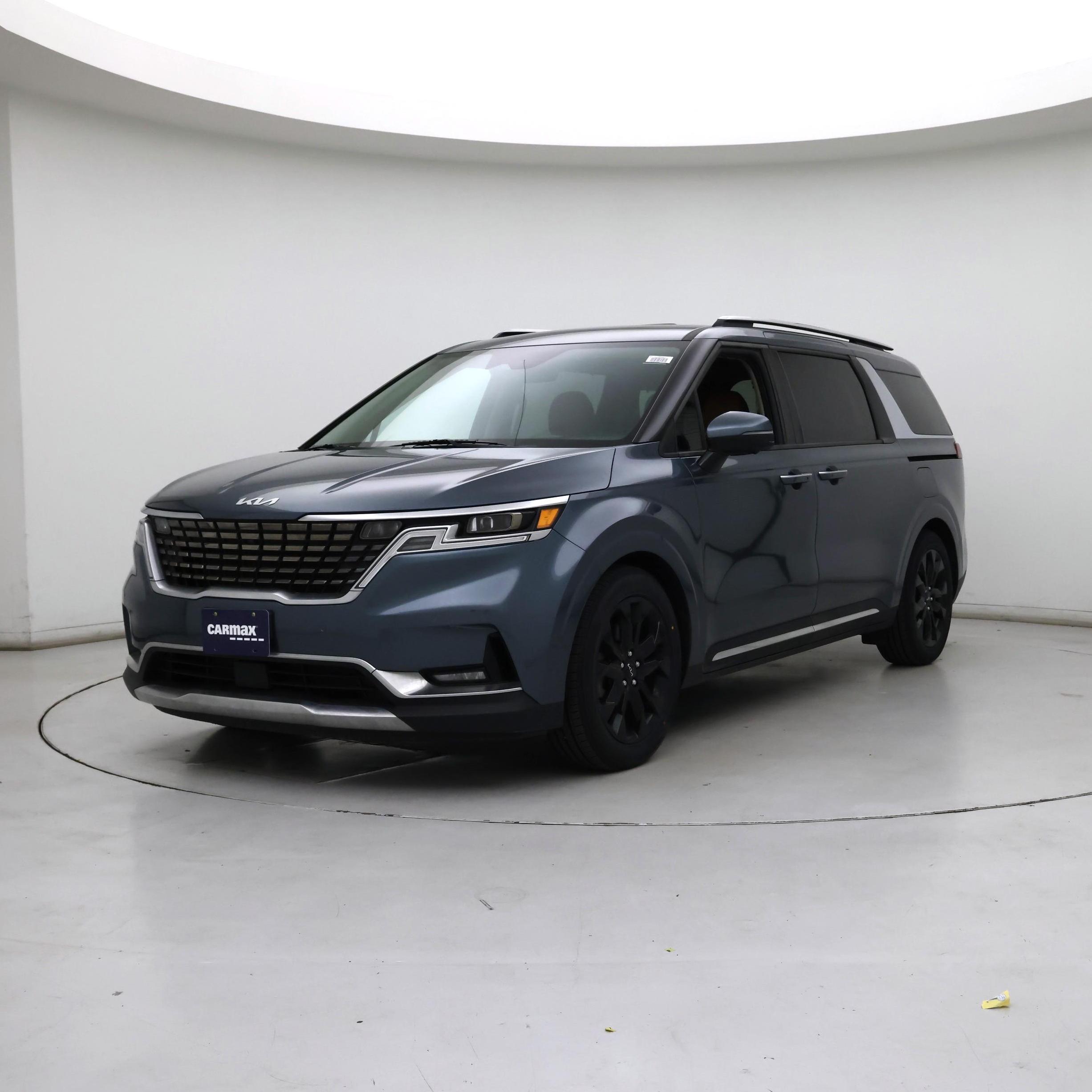 Thumbnail: 2022 Kia Carnival - 4