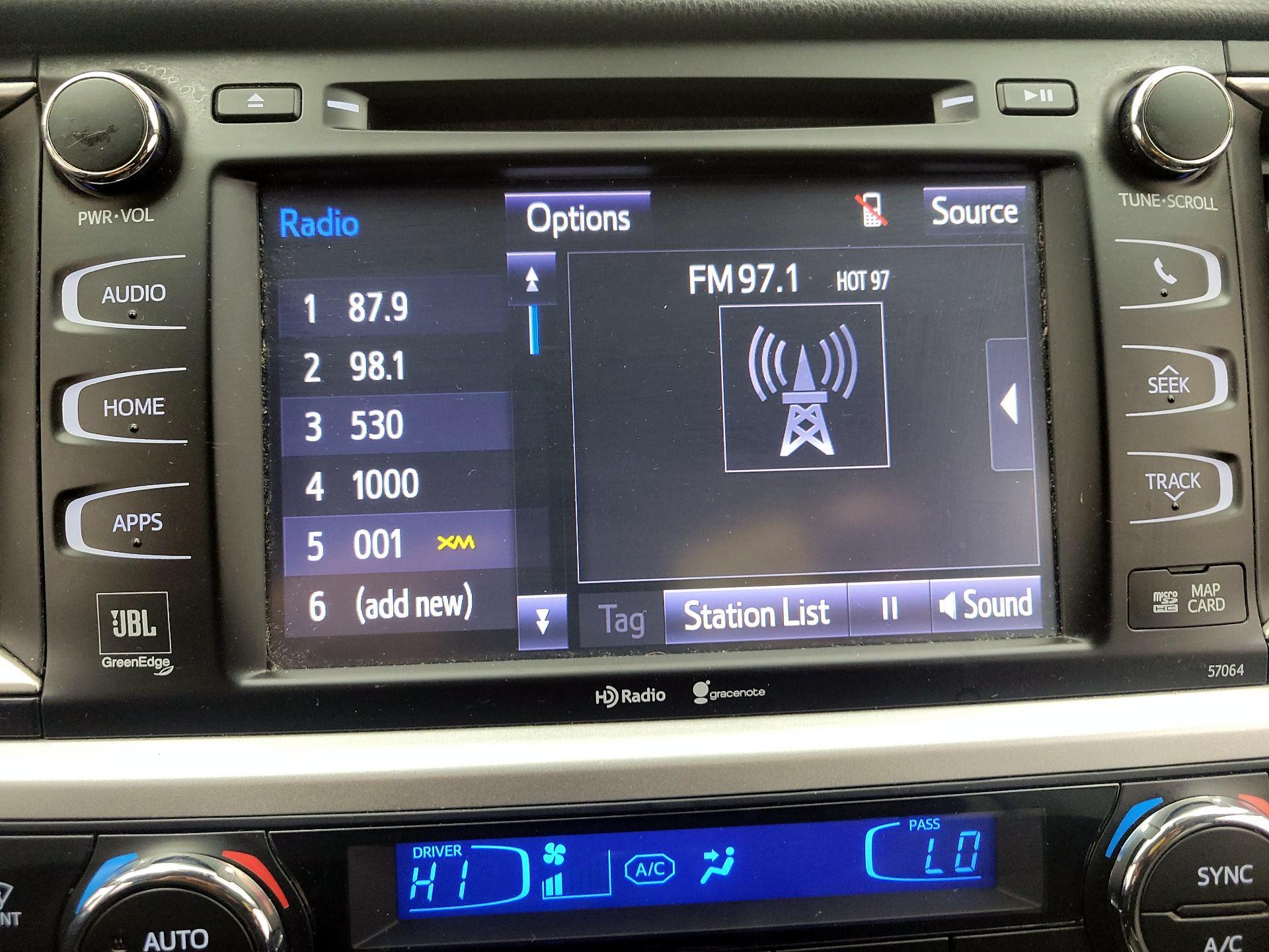 Thumbnail: 2015 Toyota Highlander - 16