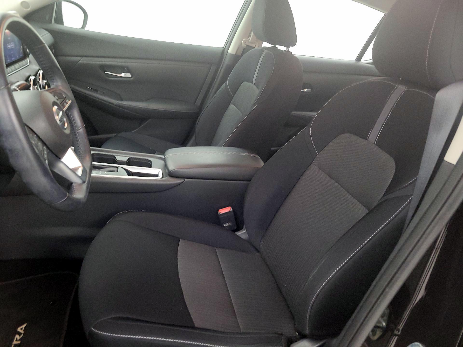 Thumbnail: 2020 Nissan Sentra - 11
