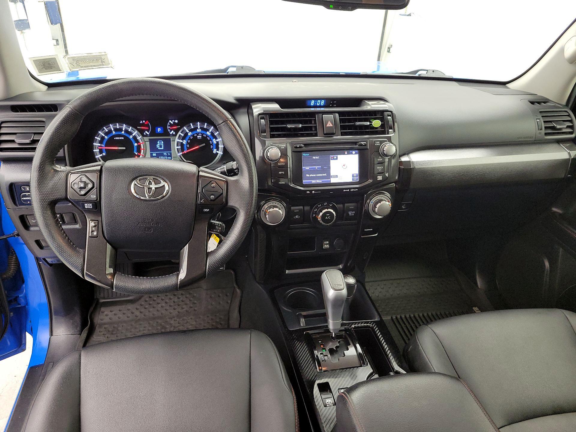 Thumbnail: 2019 Toyota 4Runner - 9