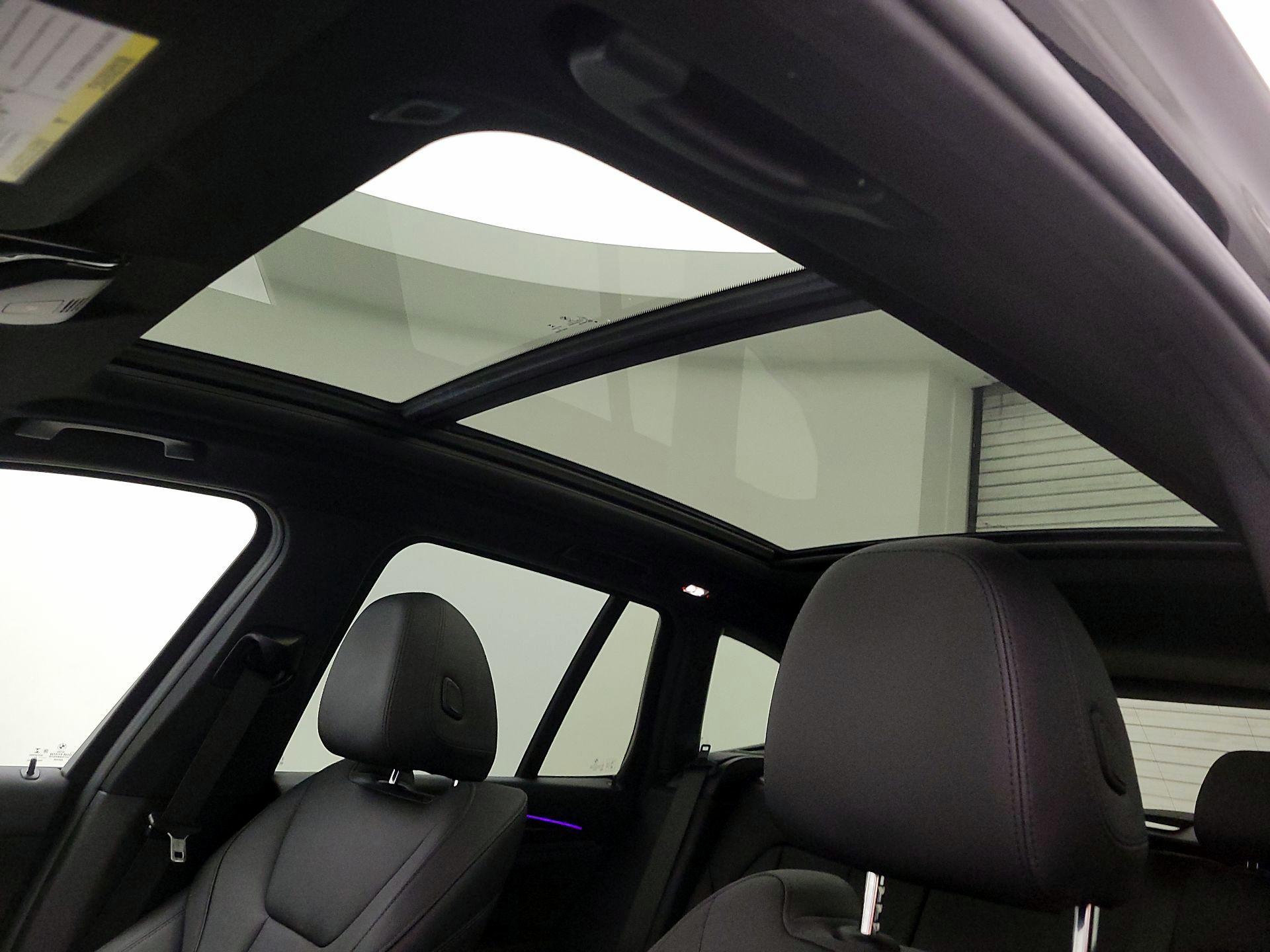 Thumbnail: 2021 BMW X3 - 20