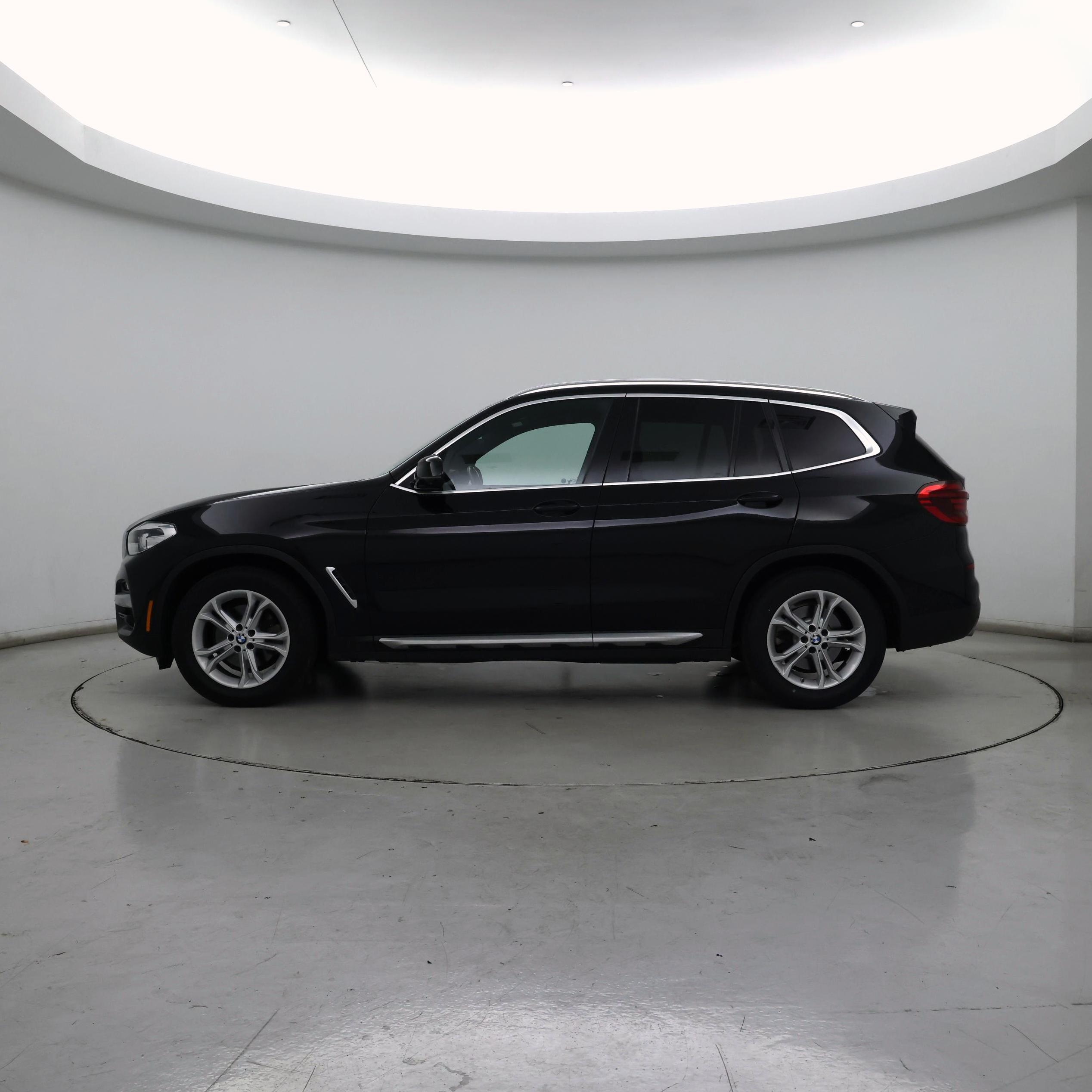 Thumbnail: 2021 BMW X3 - 3