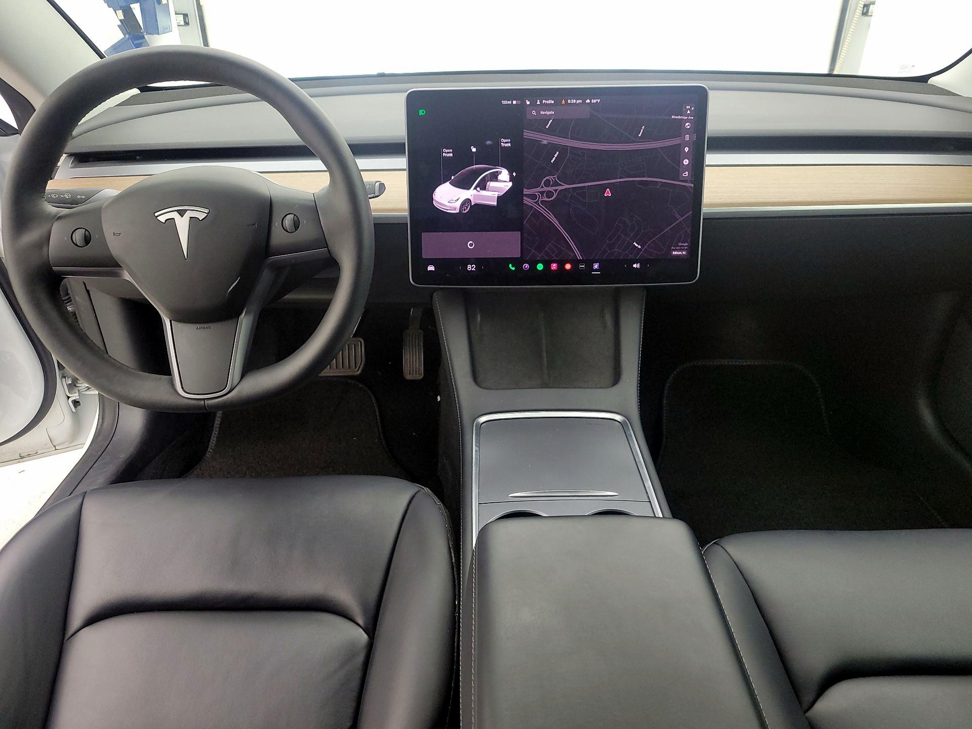 Thumbnail: 2022 Tesla Model 3 - 9