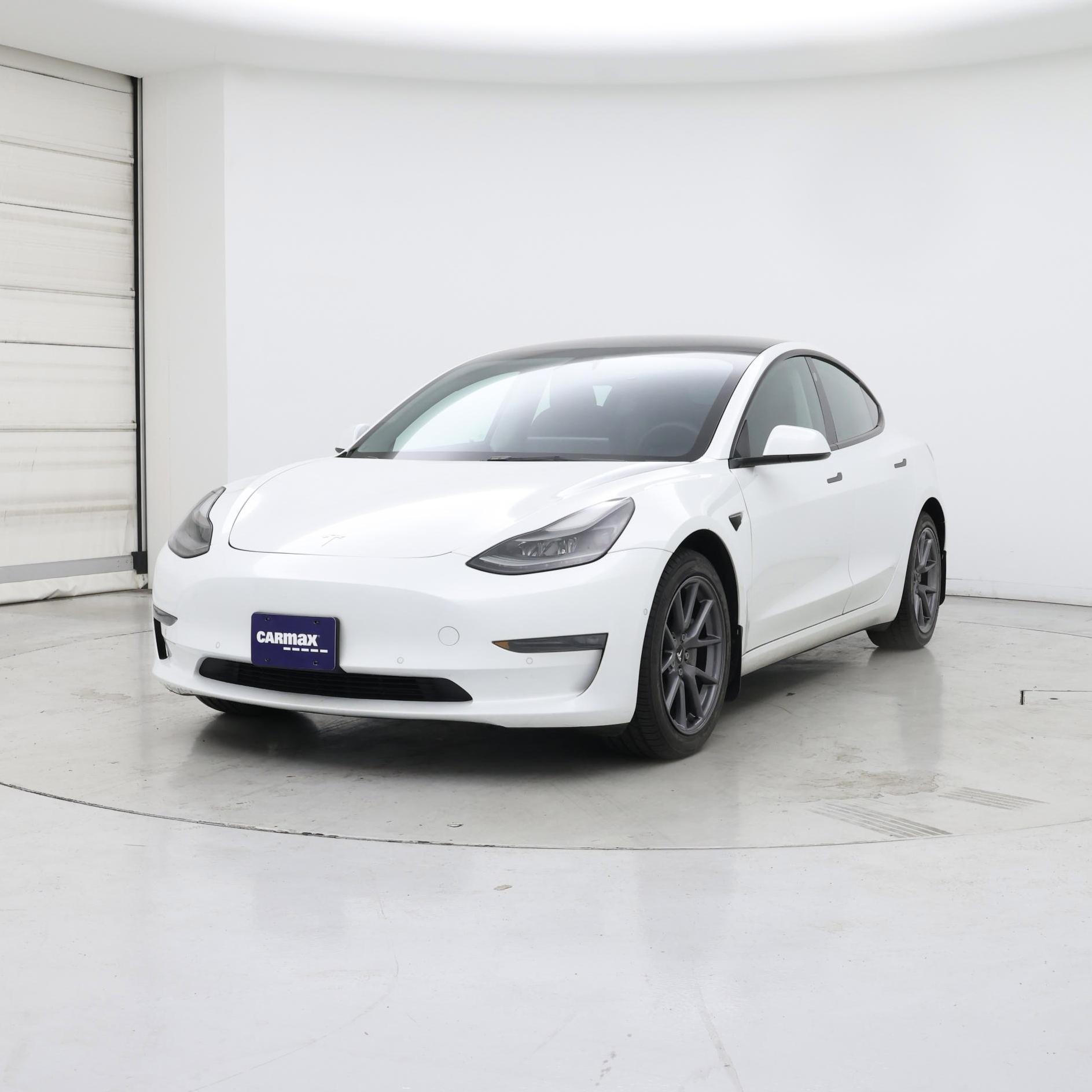 Thumbnail: 2022 Tesla Model 3 - 4
